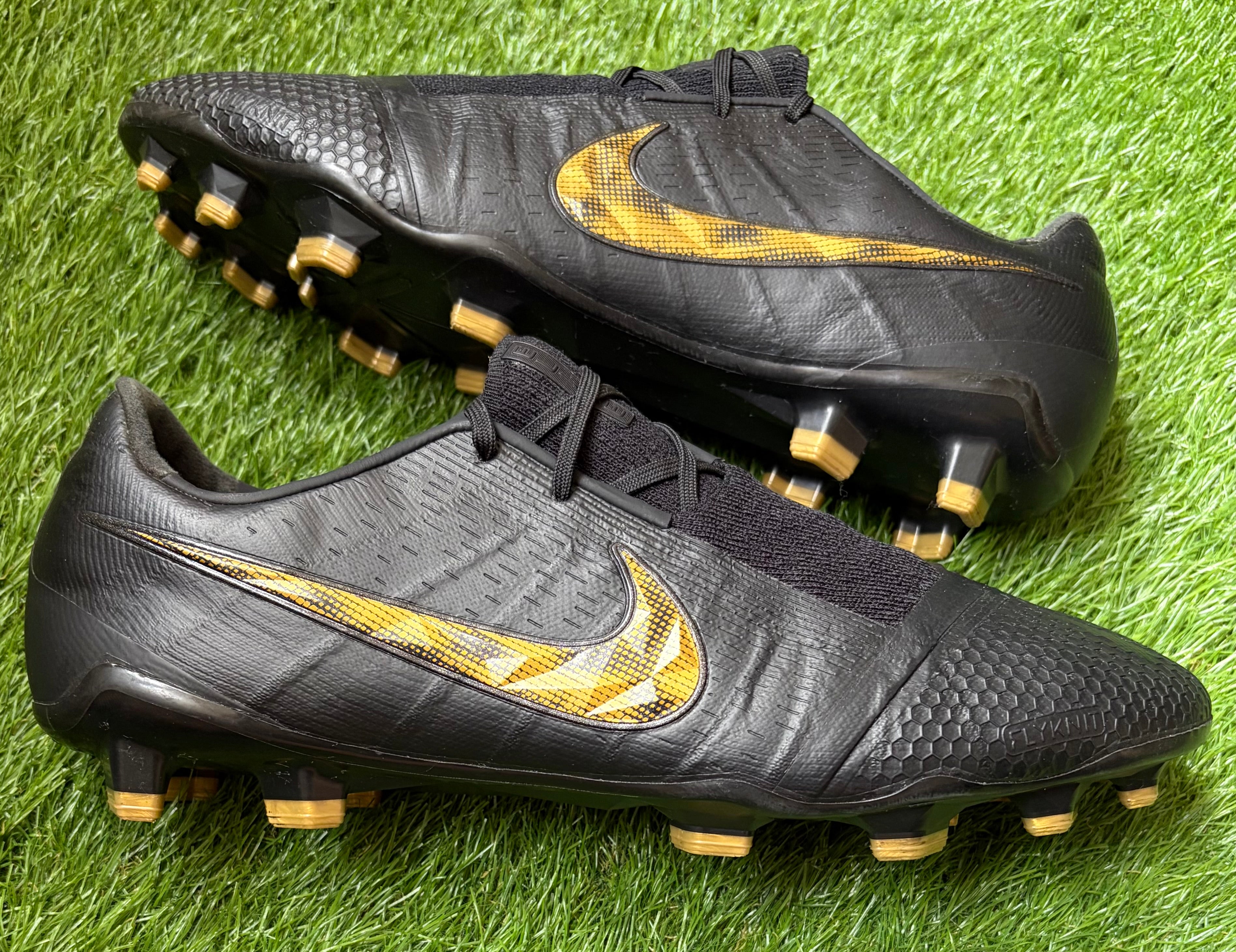 Nike Phantom Venom Elite FG Pre Owned