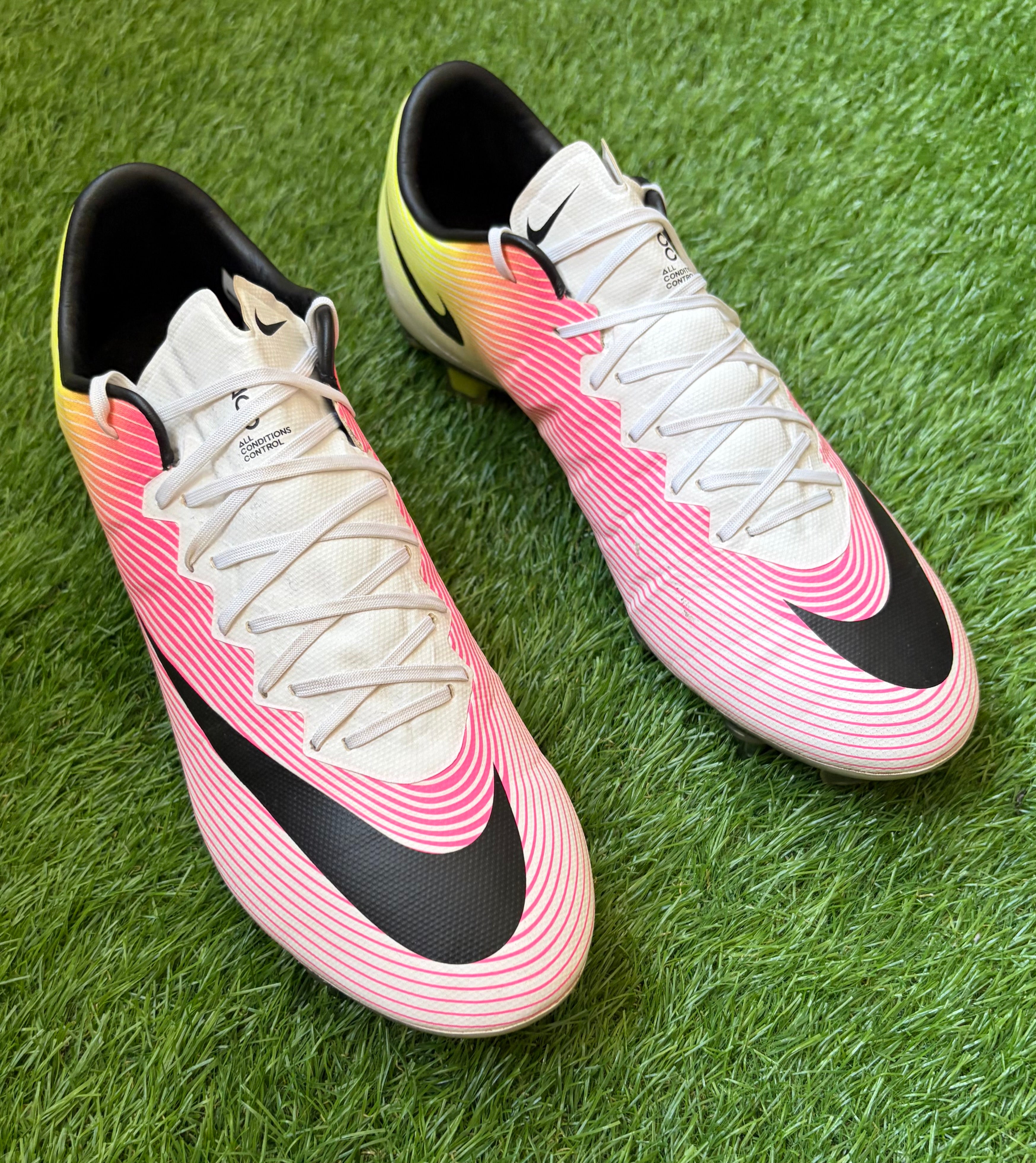 Nike Mercurial Vapor X Elite SG Pre Owned