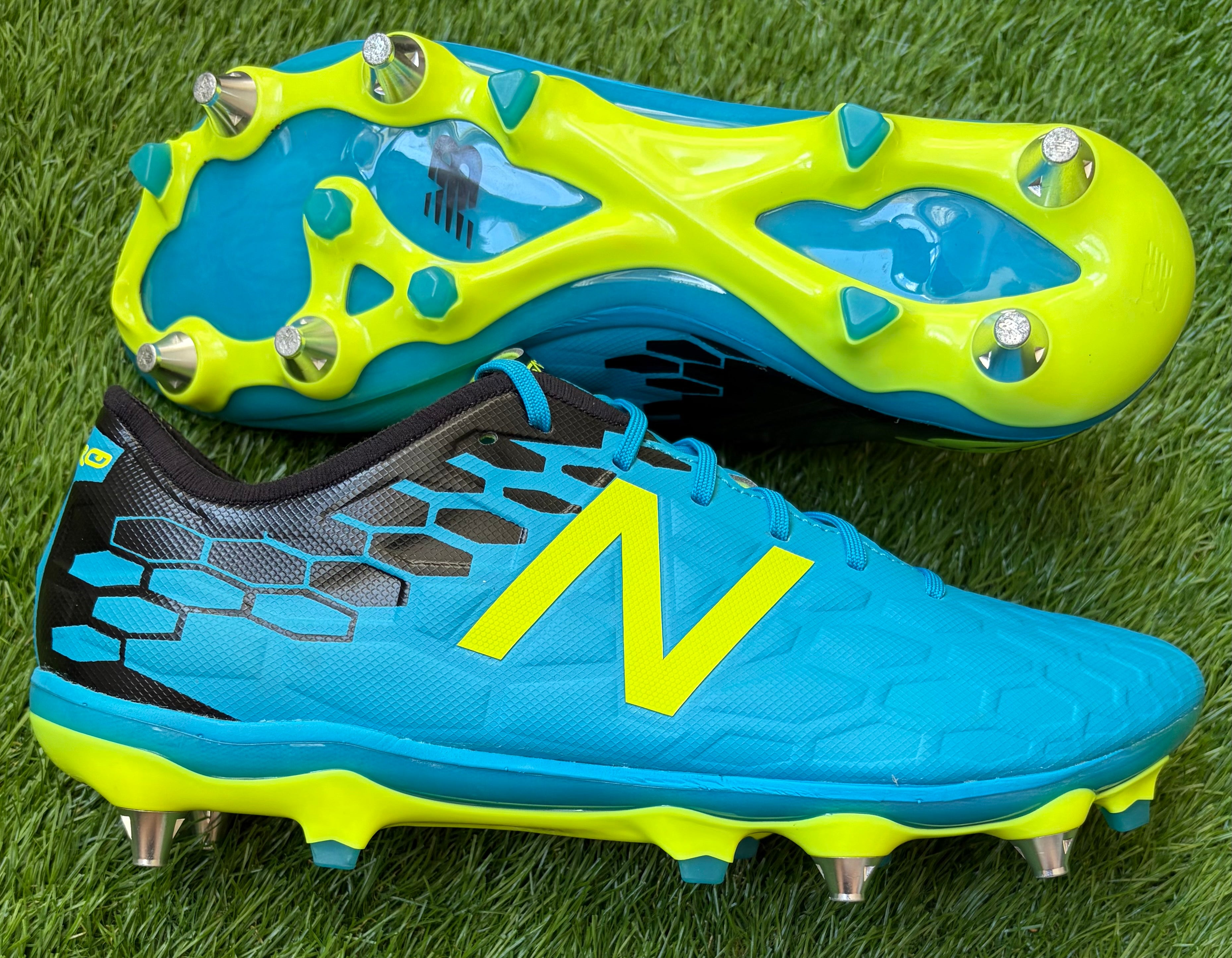 New Balance Visaro SG Pre Owned