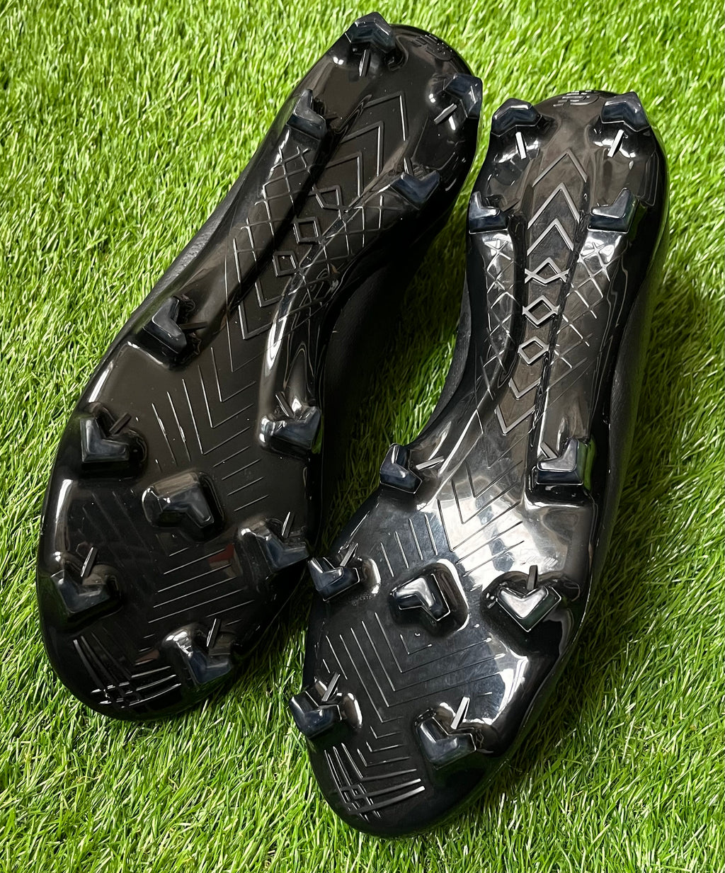 New Balance Furon V7+ FG