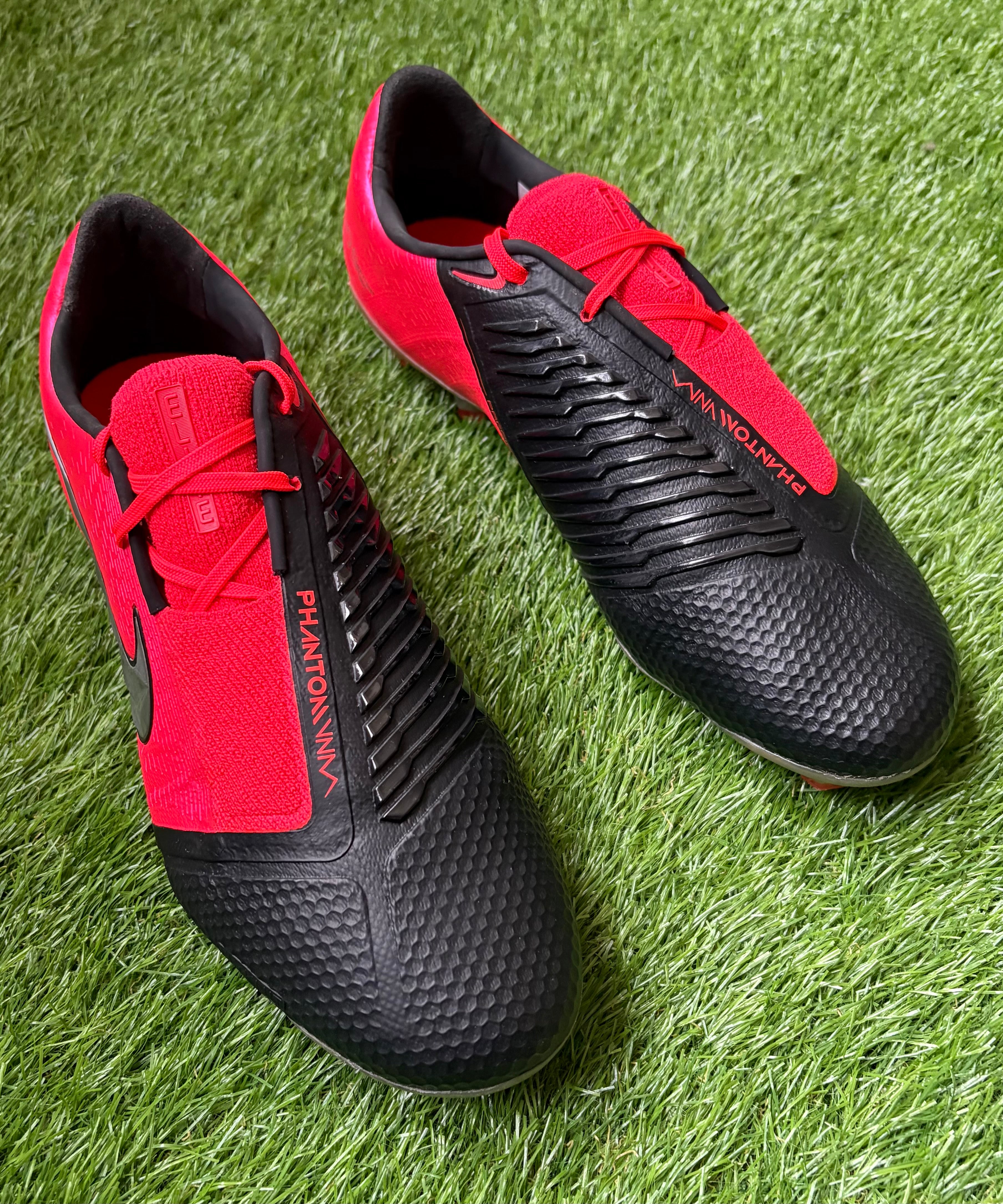 Nike Phantom Venom Elite FG Pre Owned