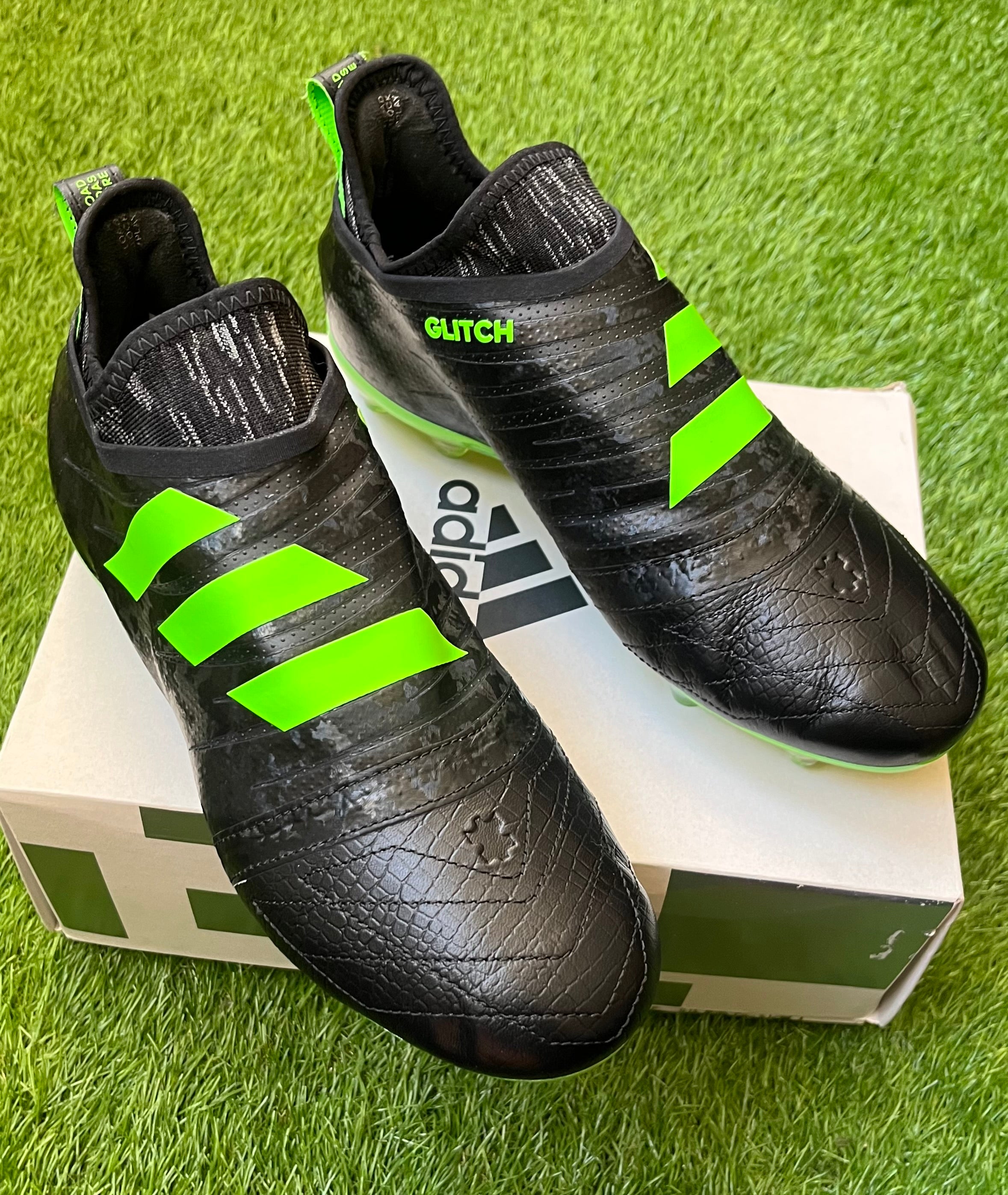 Adidas Glitch FG