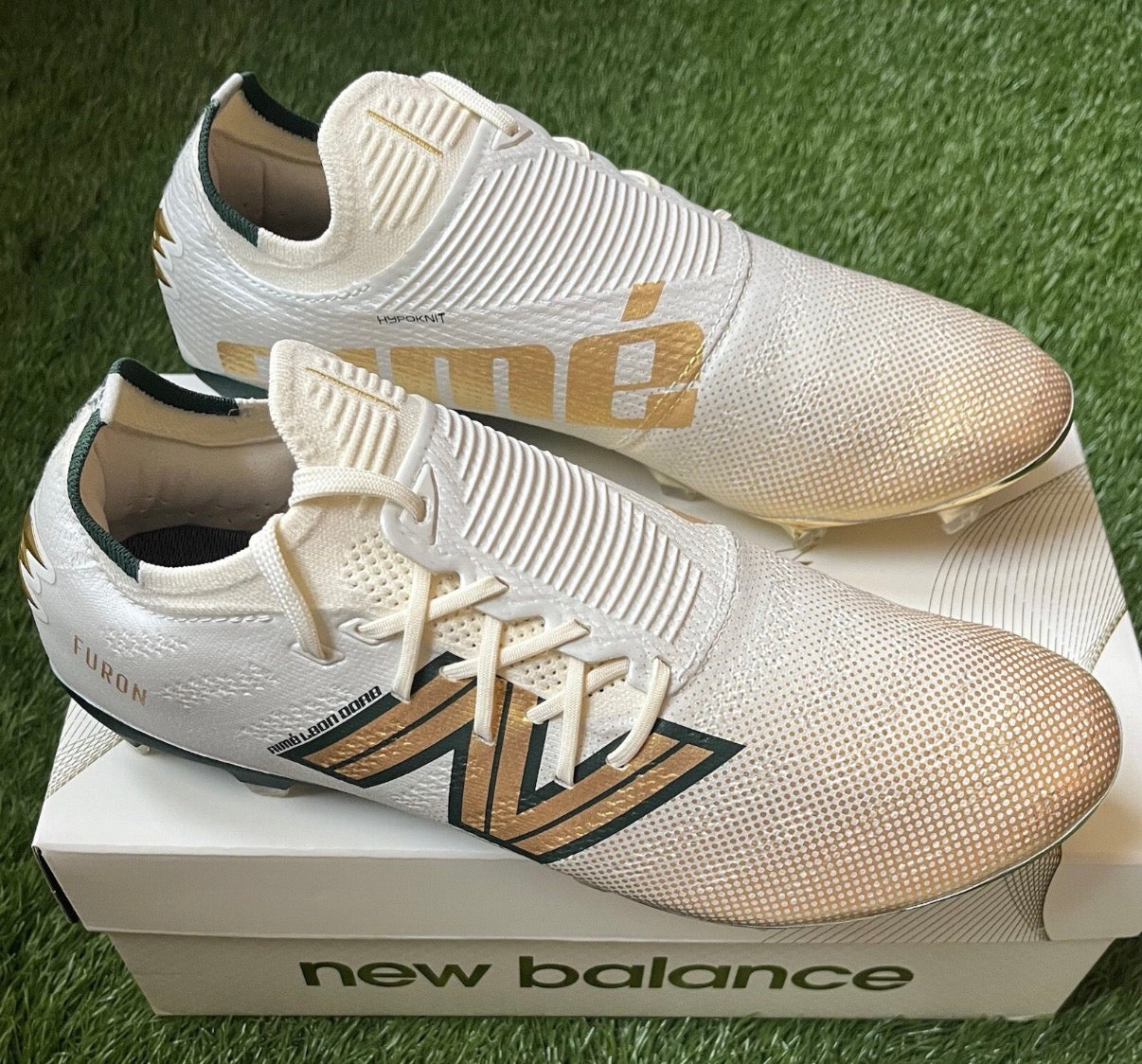 New Balance Furon V7+ FG Limited edition