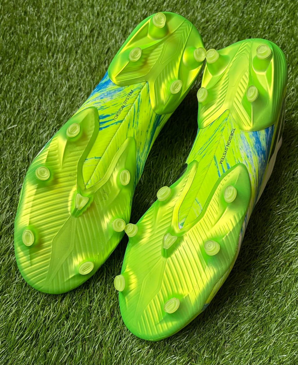 Adidas Nemeziz 19+ FG Laceless