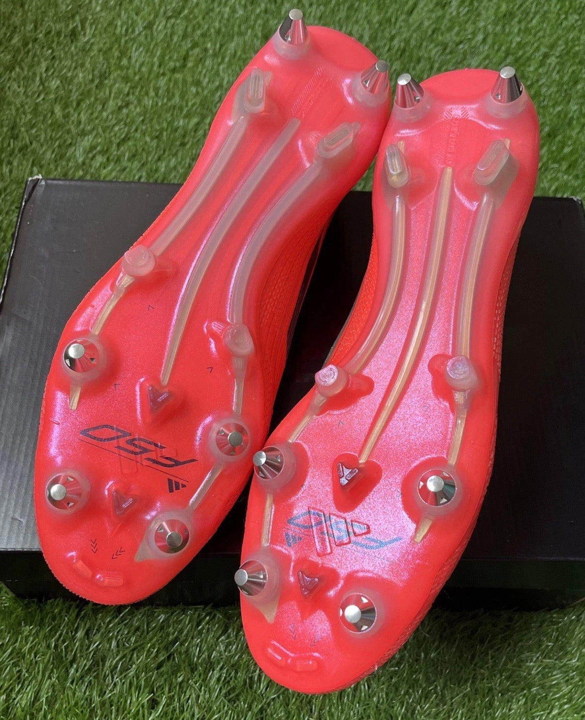 Adidas F50 Elite Laceless SG