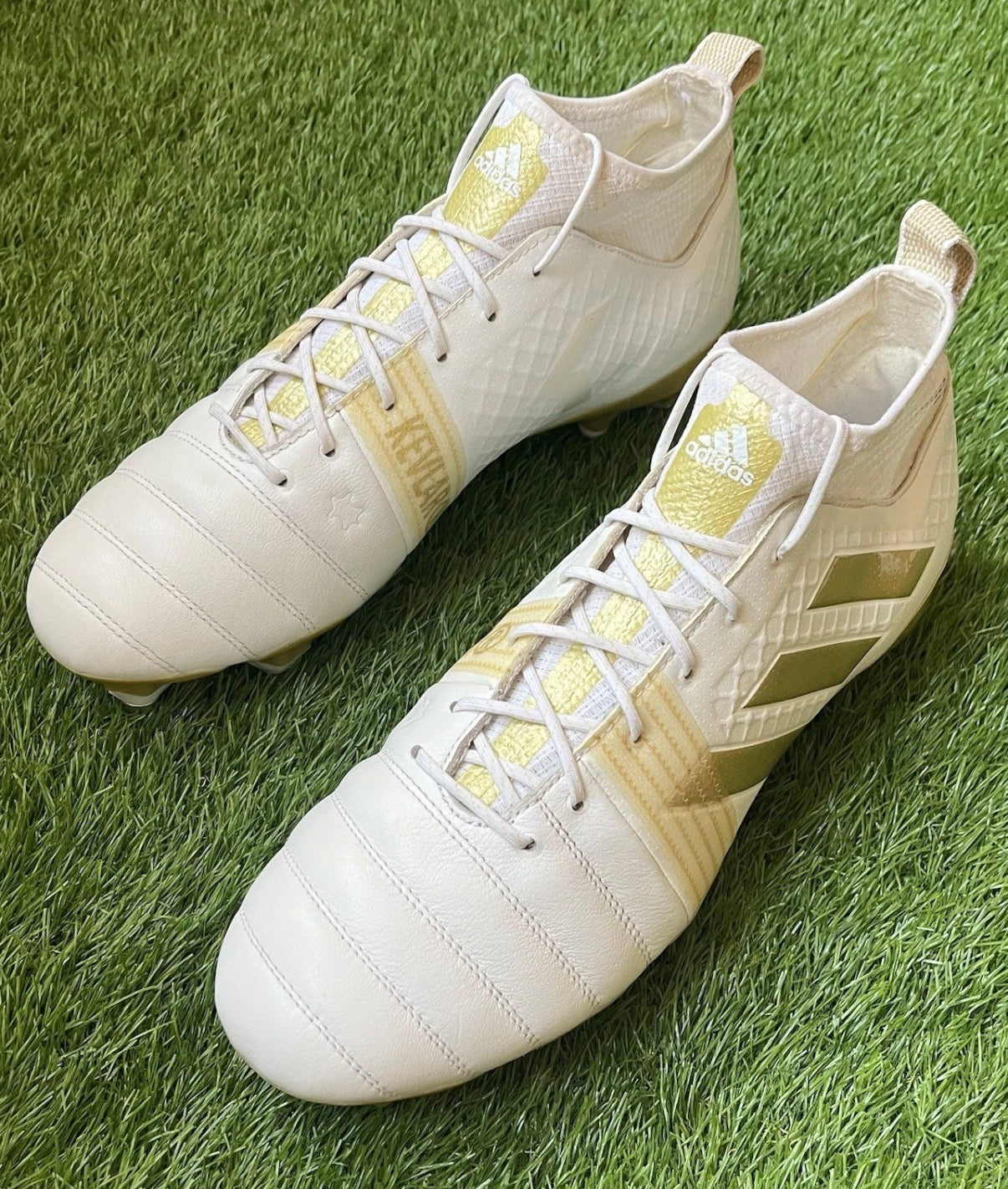 Adidas Kakari Kevlar SG Rugby Pre Owned