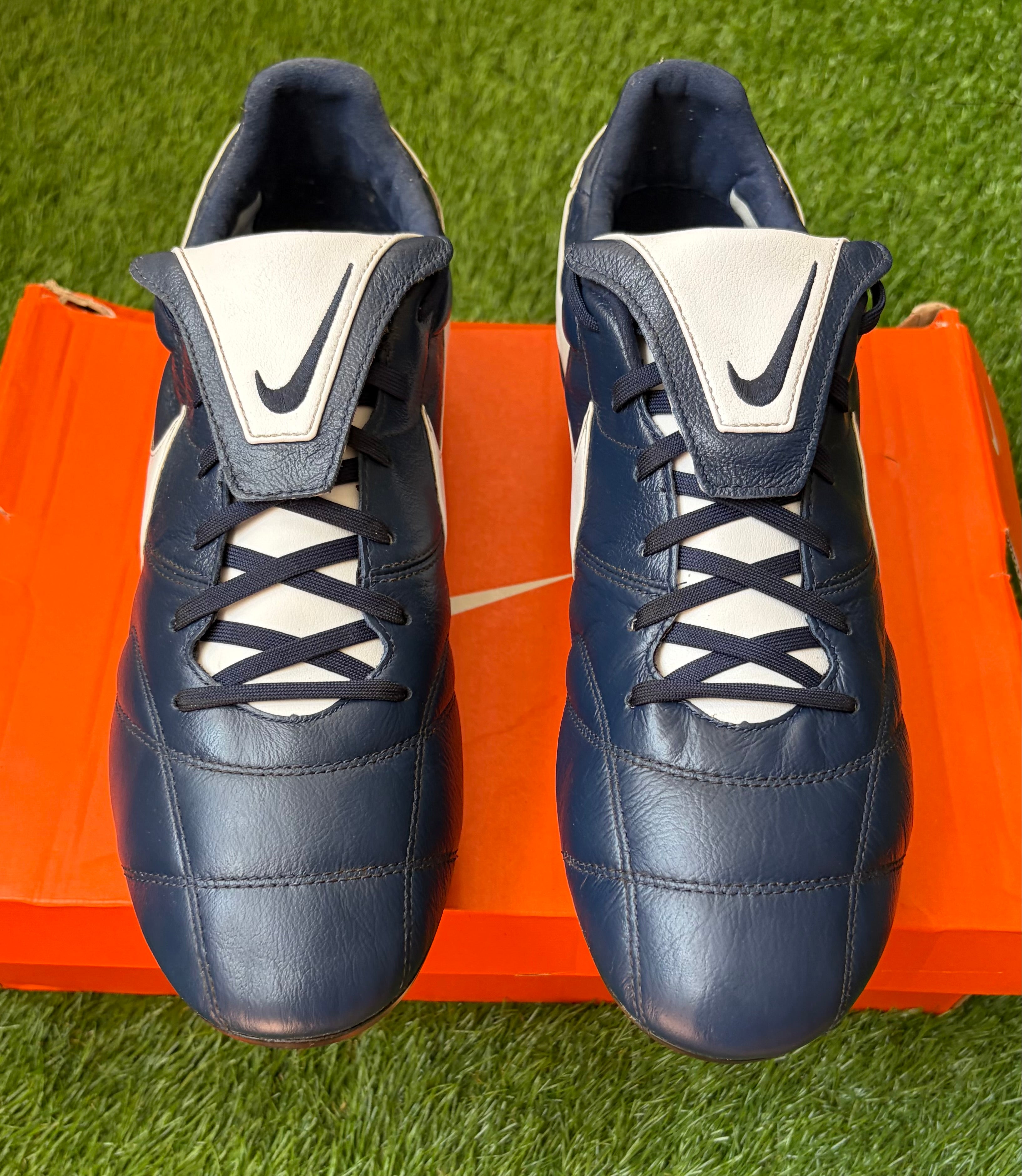 Nike Premier 2 SG Pre Owned