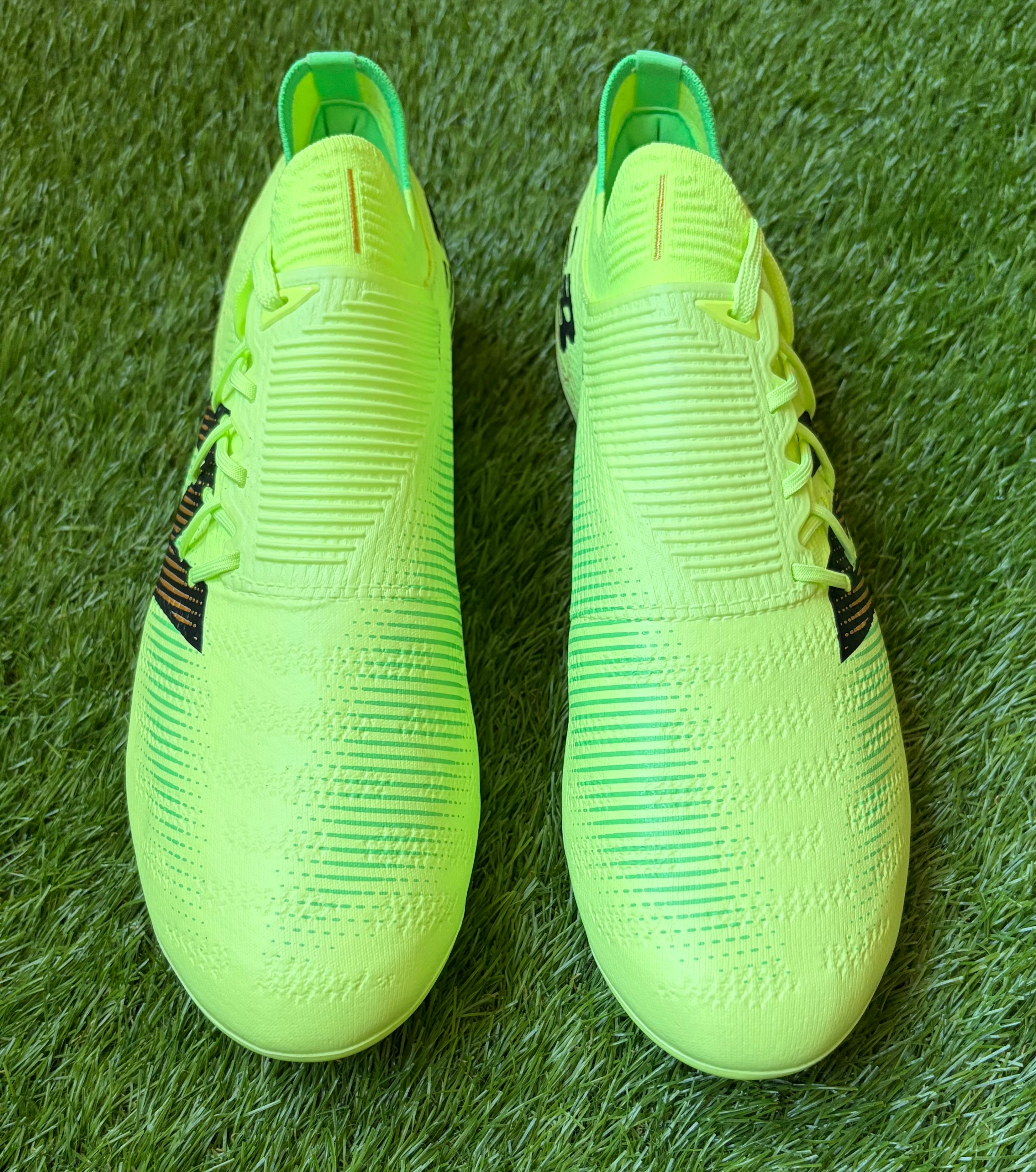 New Balance Furon V7+ Pro Limited Edition