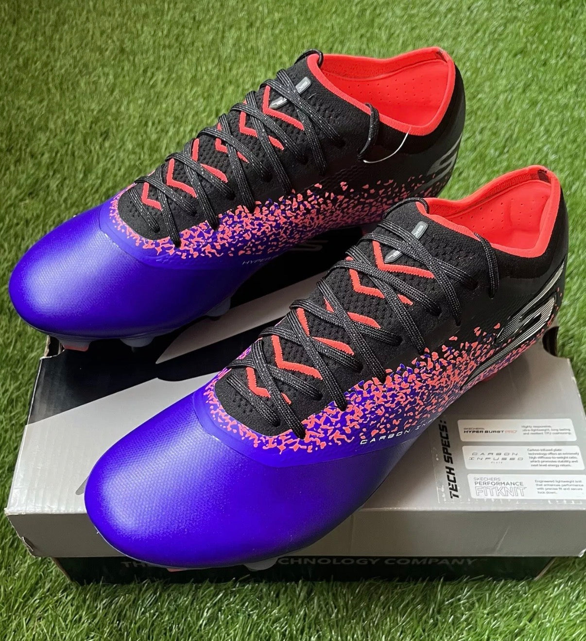 Sketchers Razor Elite SG