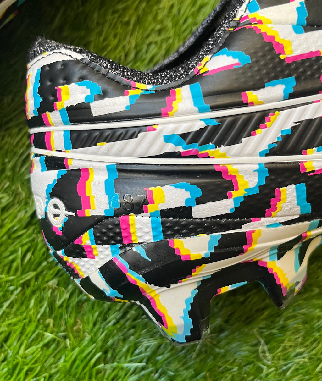Nike Tiempo Legend 8 Elite ‘Dazzle Camo’ Pre Owned