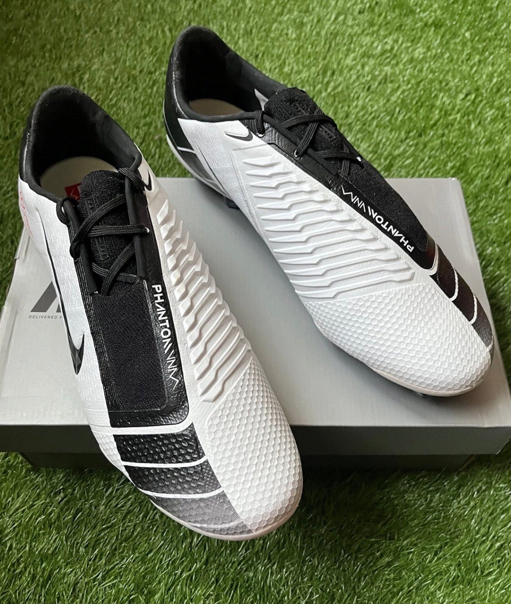 Nike Phantom Venom Elite ‘DNA’