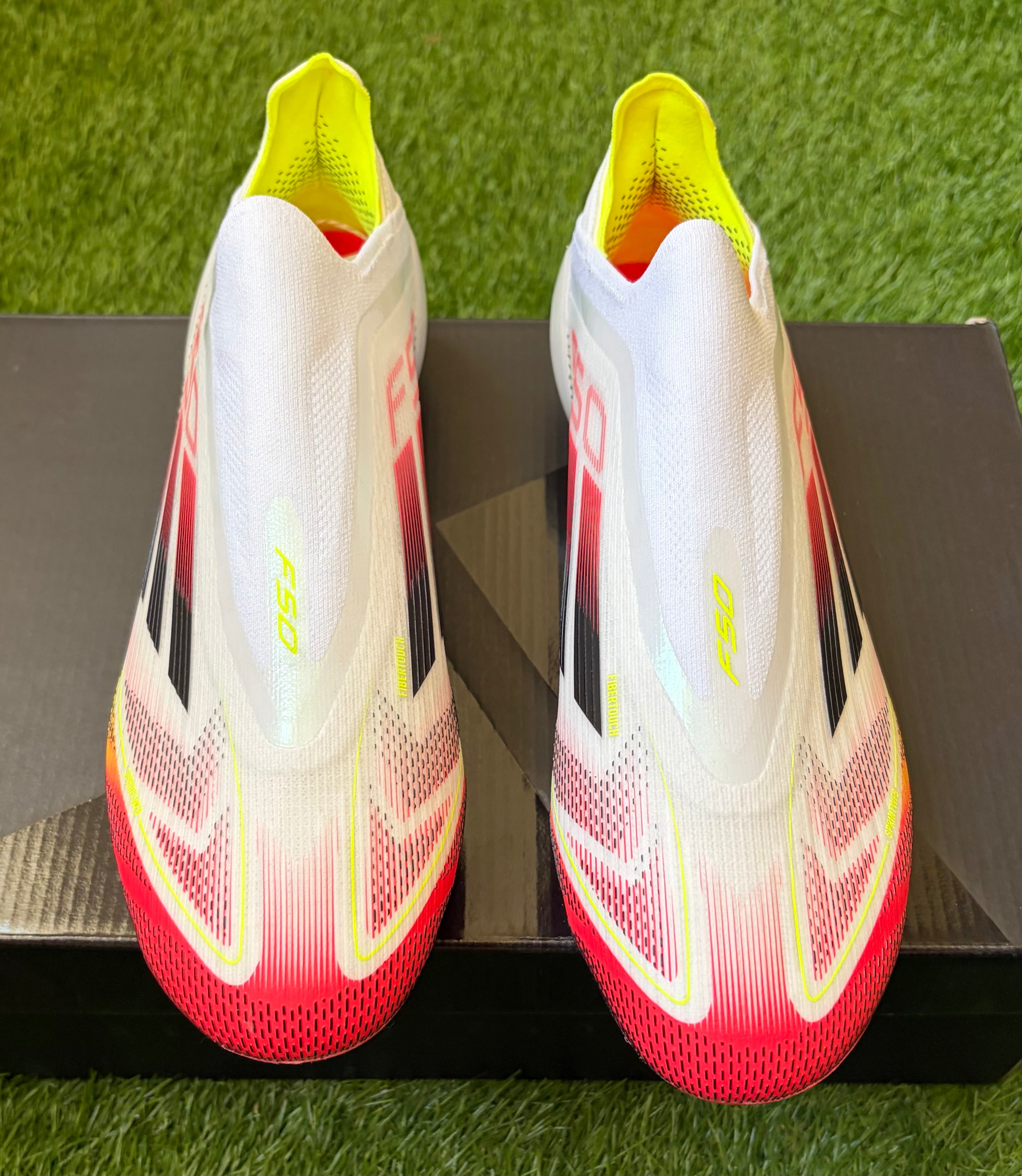 Adidas F50 Elite FG Laceless