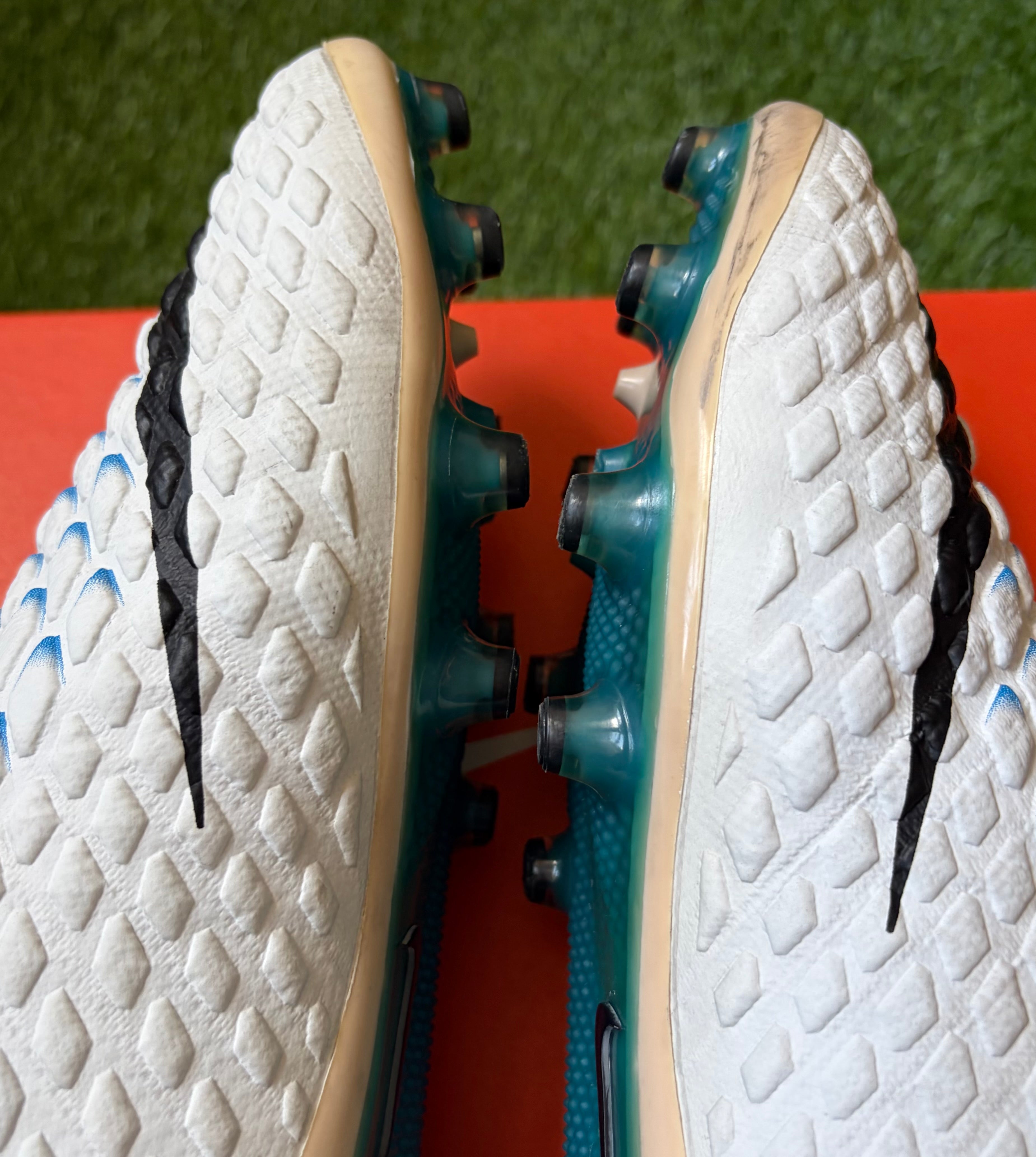 Nike Hypervenom Phantom 3 Elite AG Pre Owned