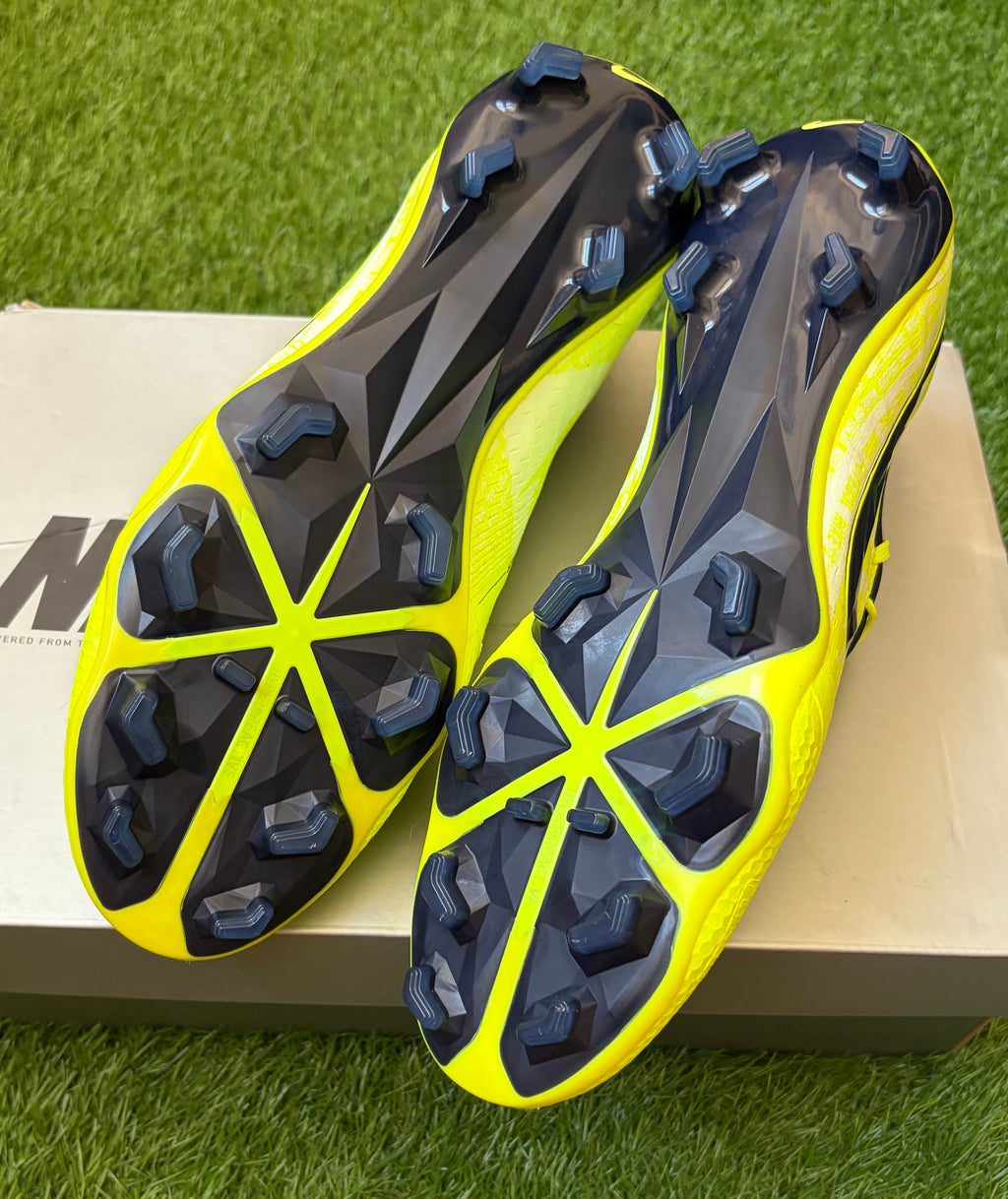 Nike Phantom Venom Elite FG