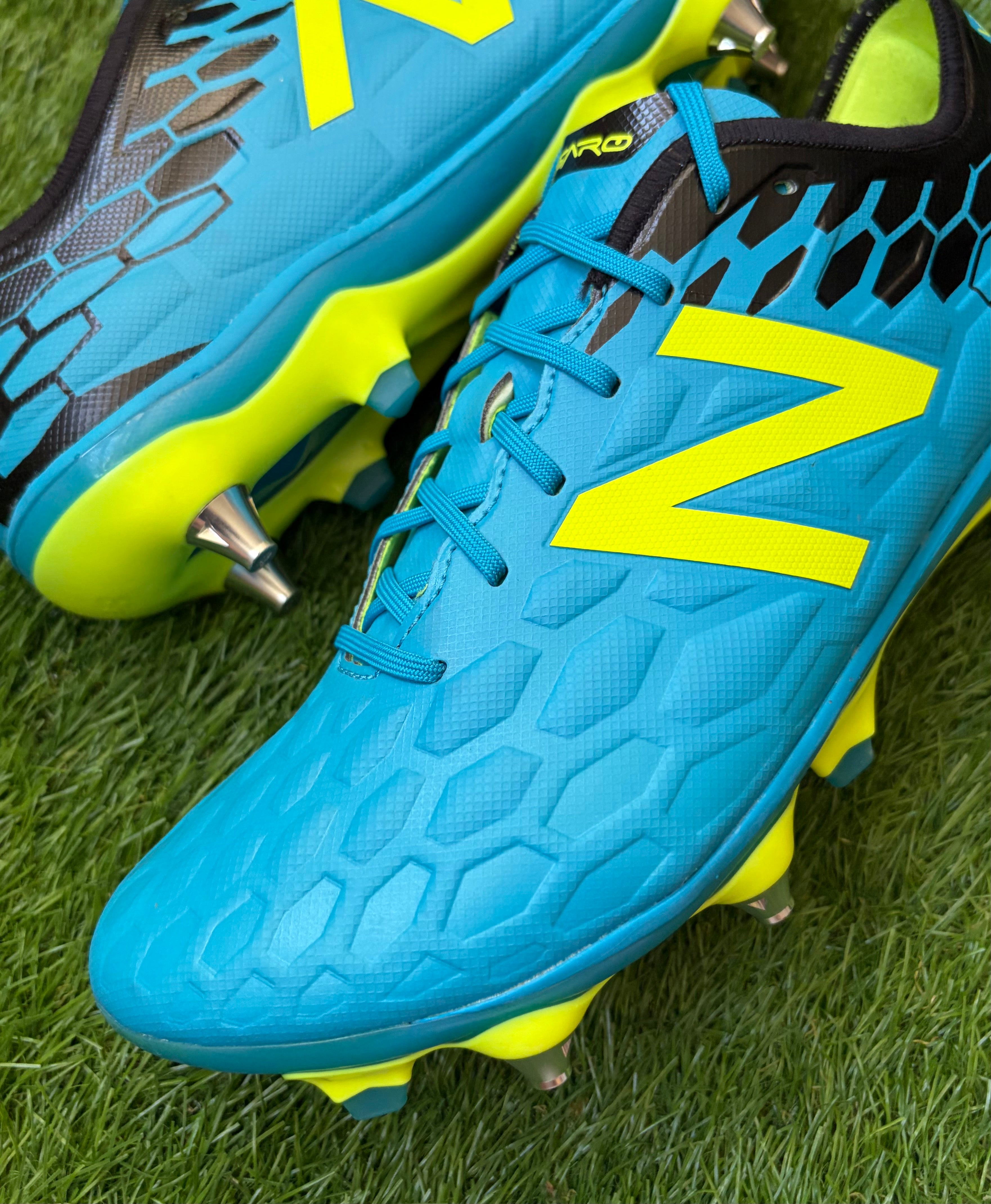 New Balance Visaro SG Pre Owned