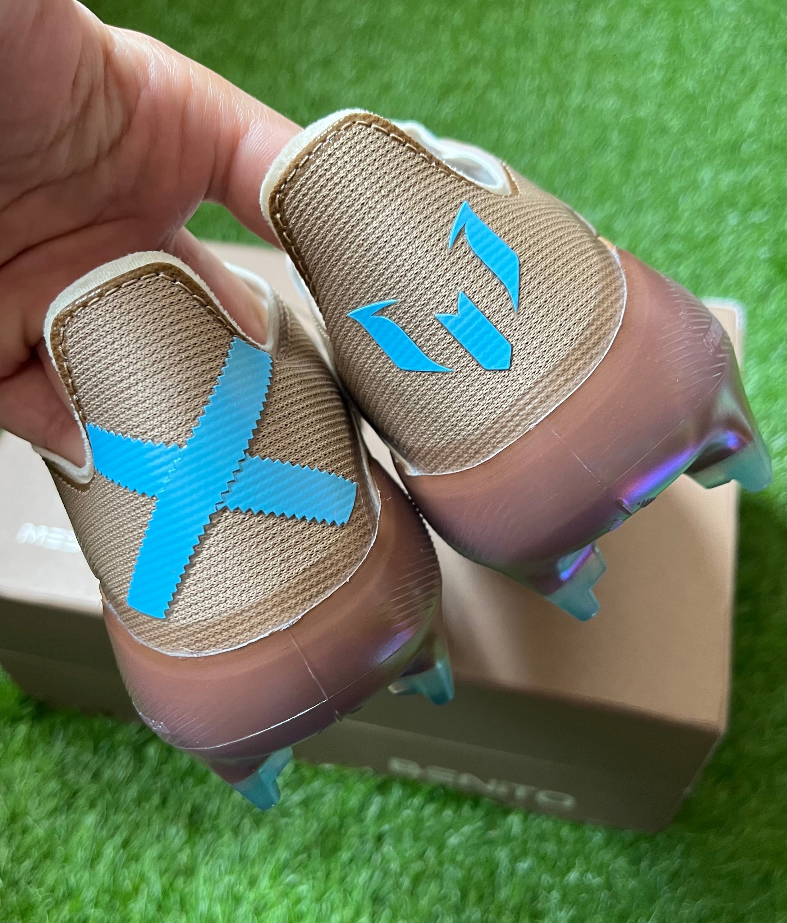 Adidas F50 Elite Messi X Bad Bunny