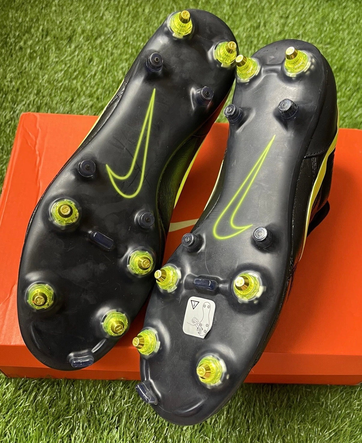Nike Premier 2 SG K Leather