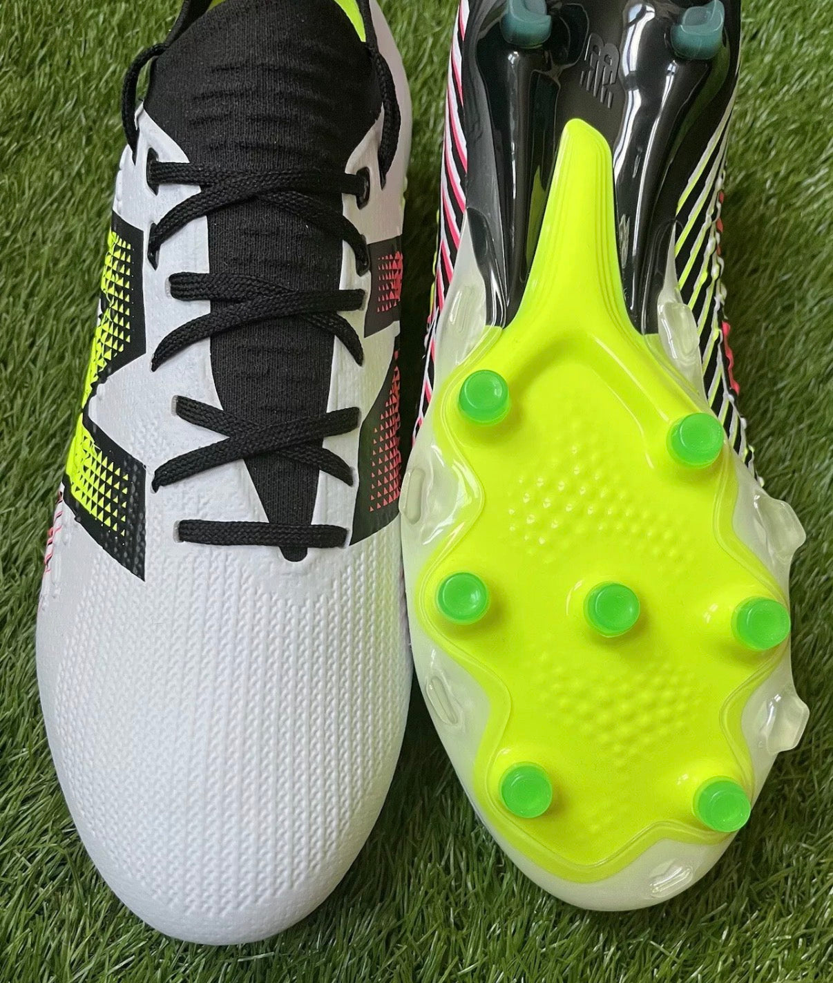 New Balance Tekela V4+ FG