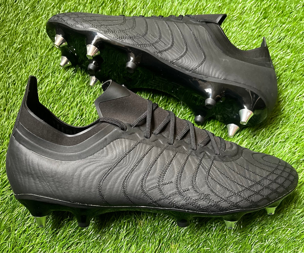 New Balance Tekela SG