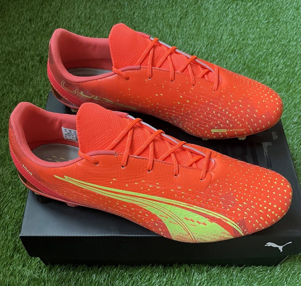 Match issued Harry Maguire Puma Ultra FG