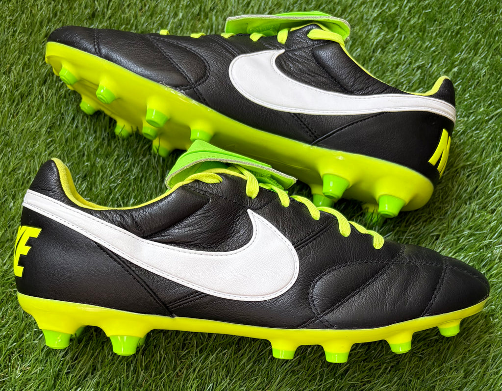 Nike Premier 2 FG Pre Owned