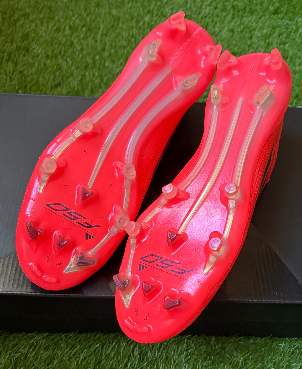 Adidas F50 Elite Laceless FG
