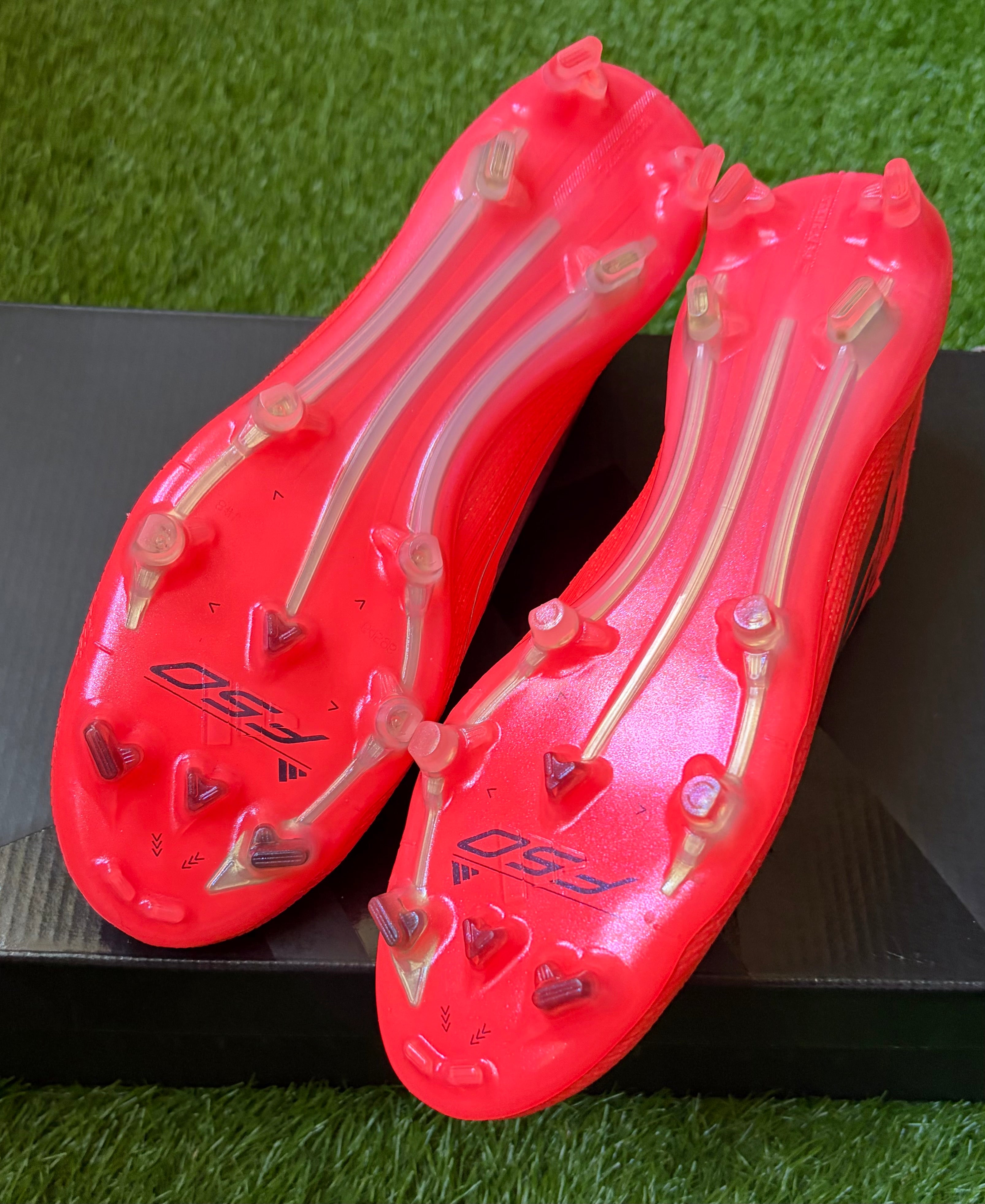 Adidas F50 Elite Laceless FG