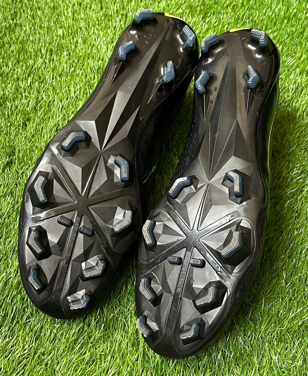 Nike Phantom Venom Elite FG Pre Owned