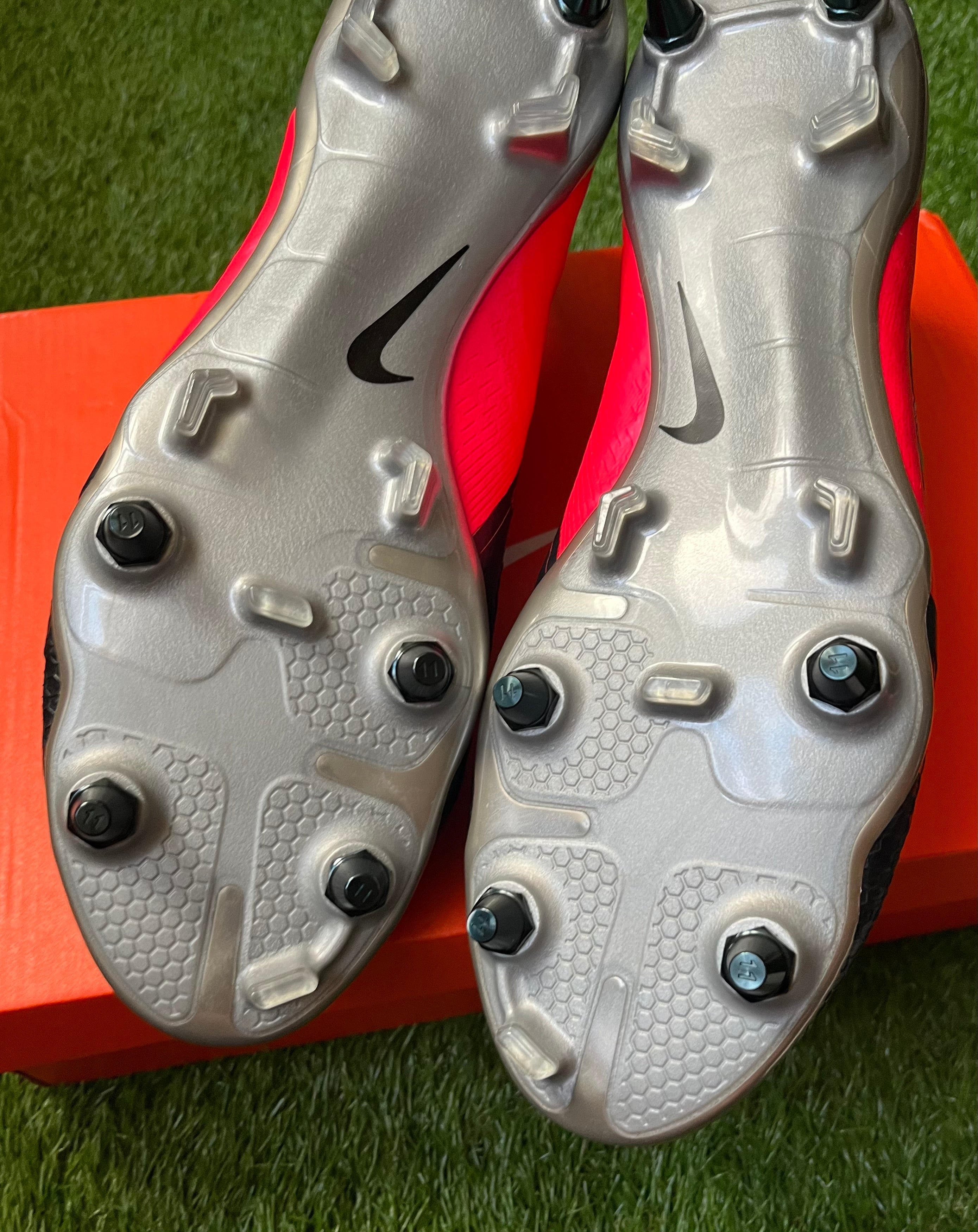 Nike Phantom Venom Elite SG