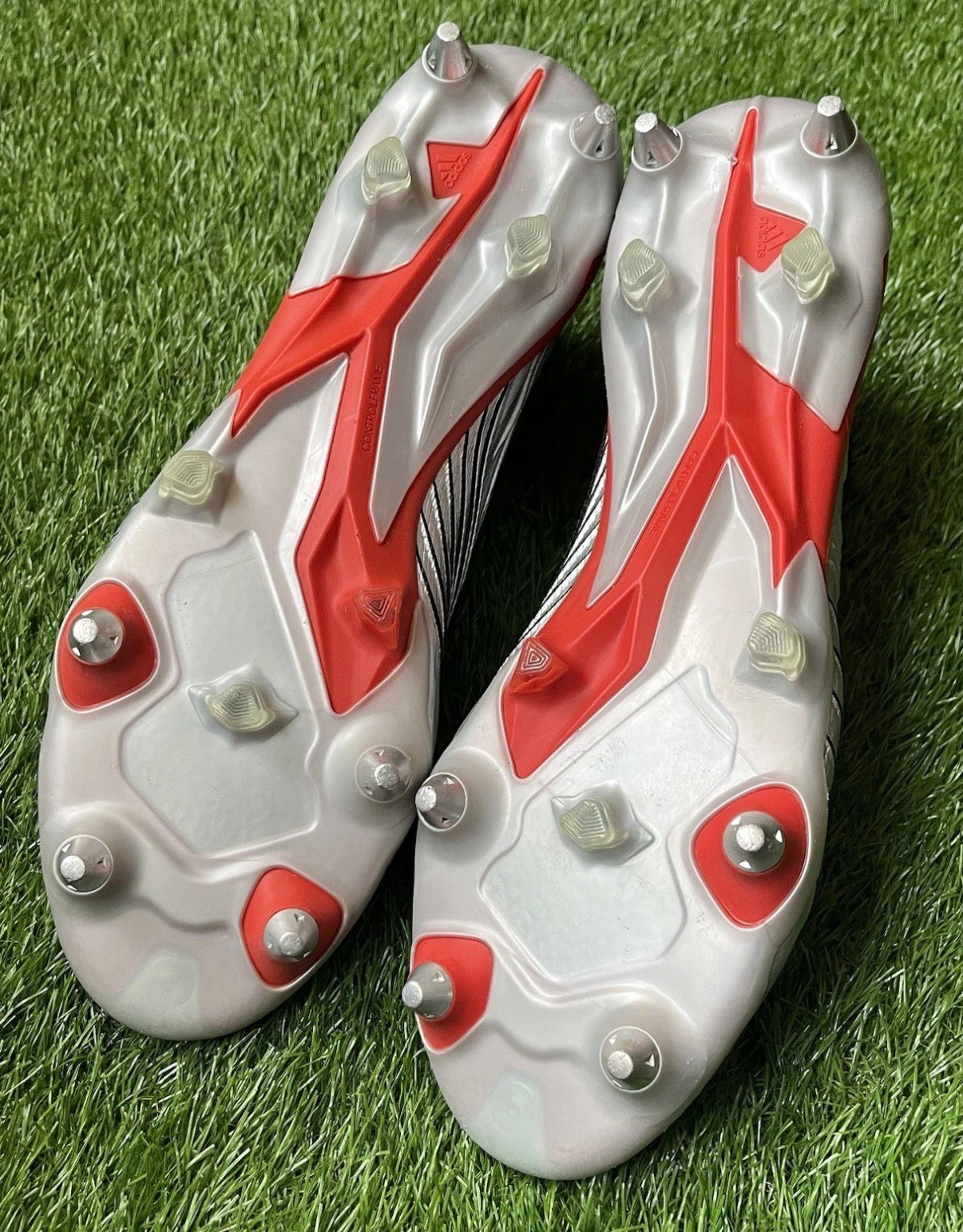 Adidas Predator 19.1 SG Pre Owned