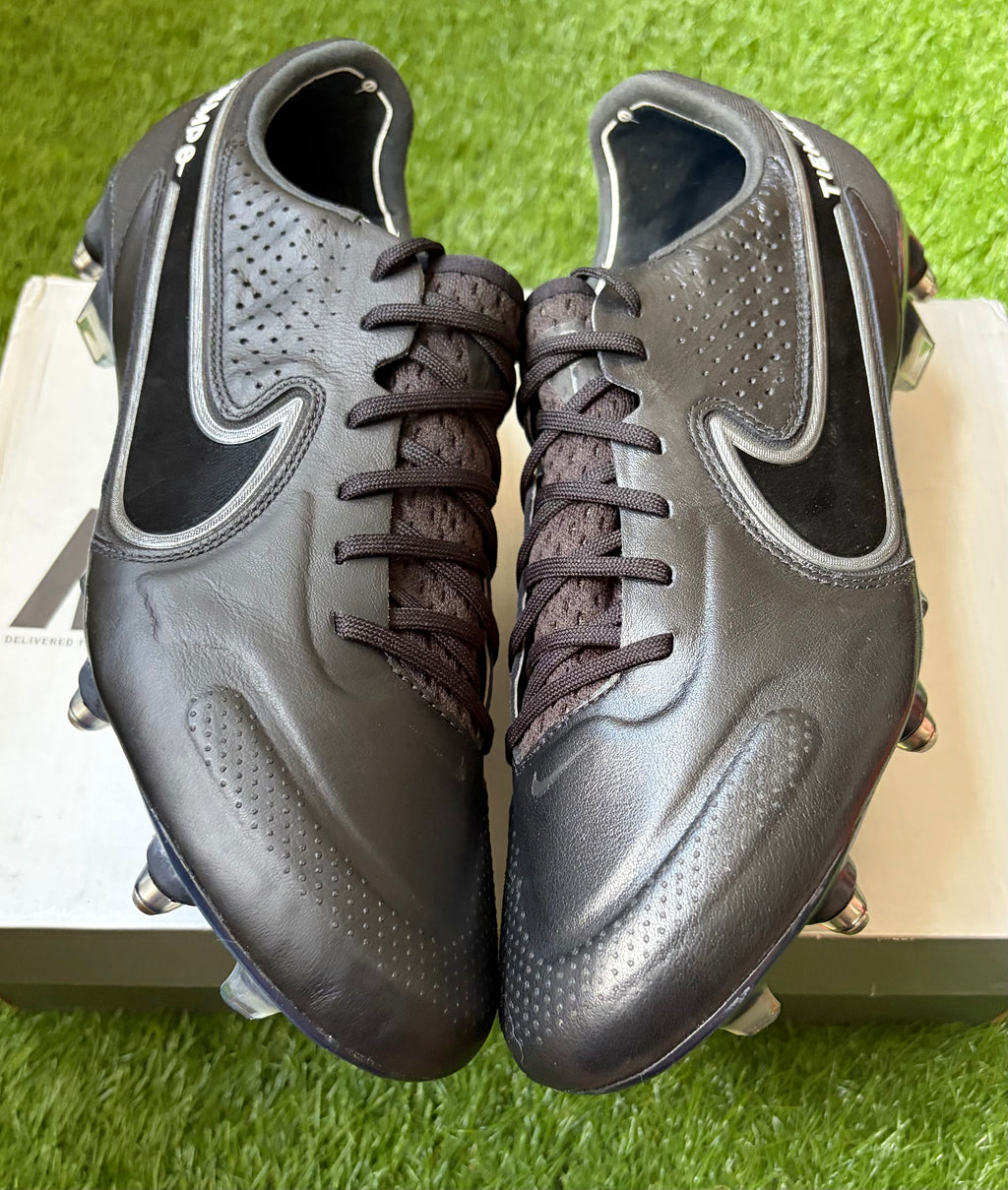 Nike Tiempo Legend 9 Elite SG Pre Owned