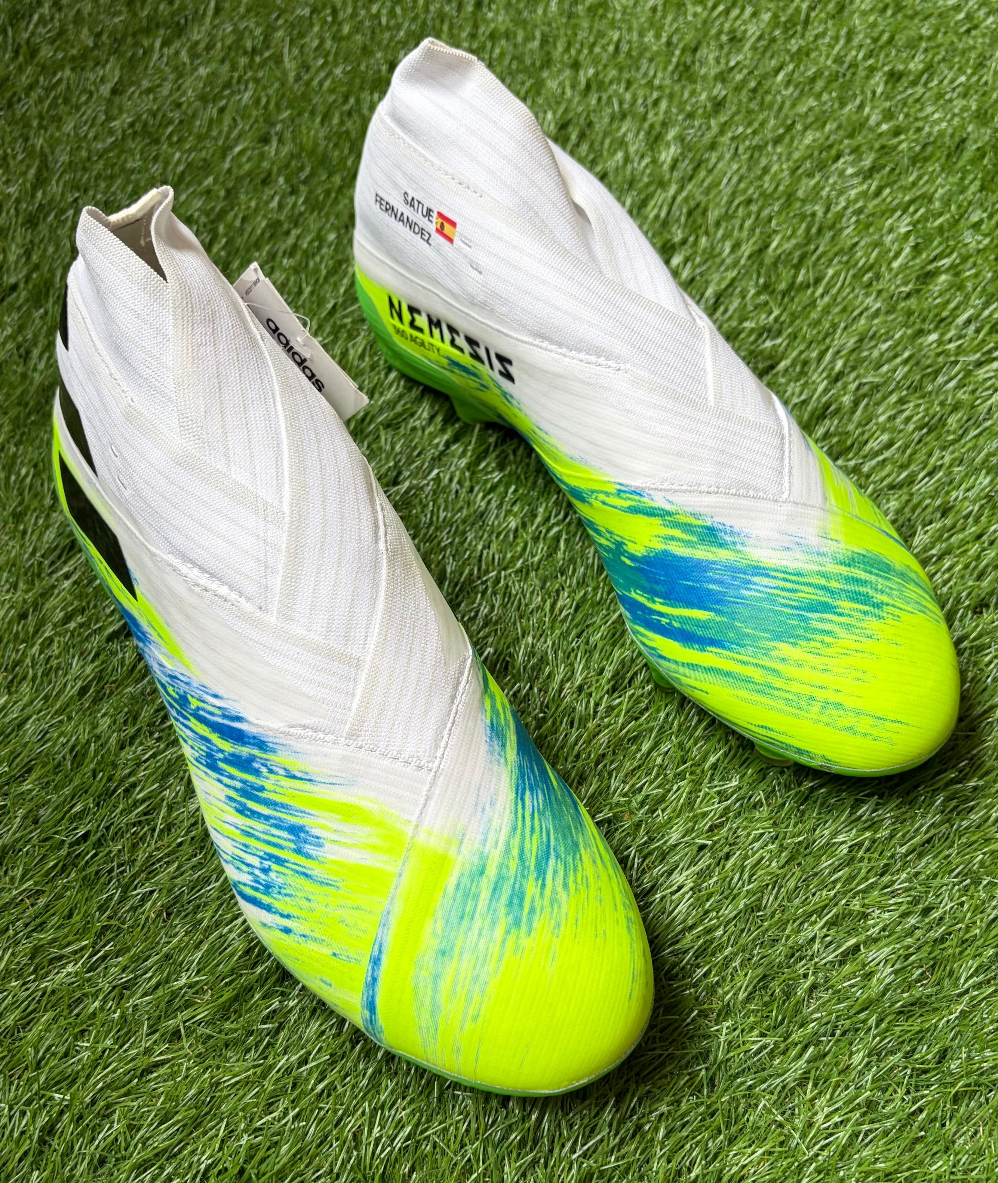 Adidas Nemeziz 19+ FG Laceless