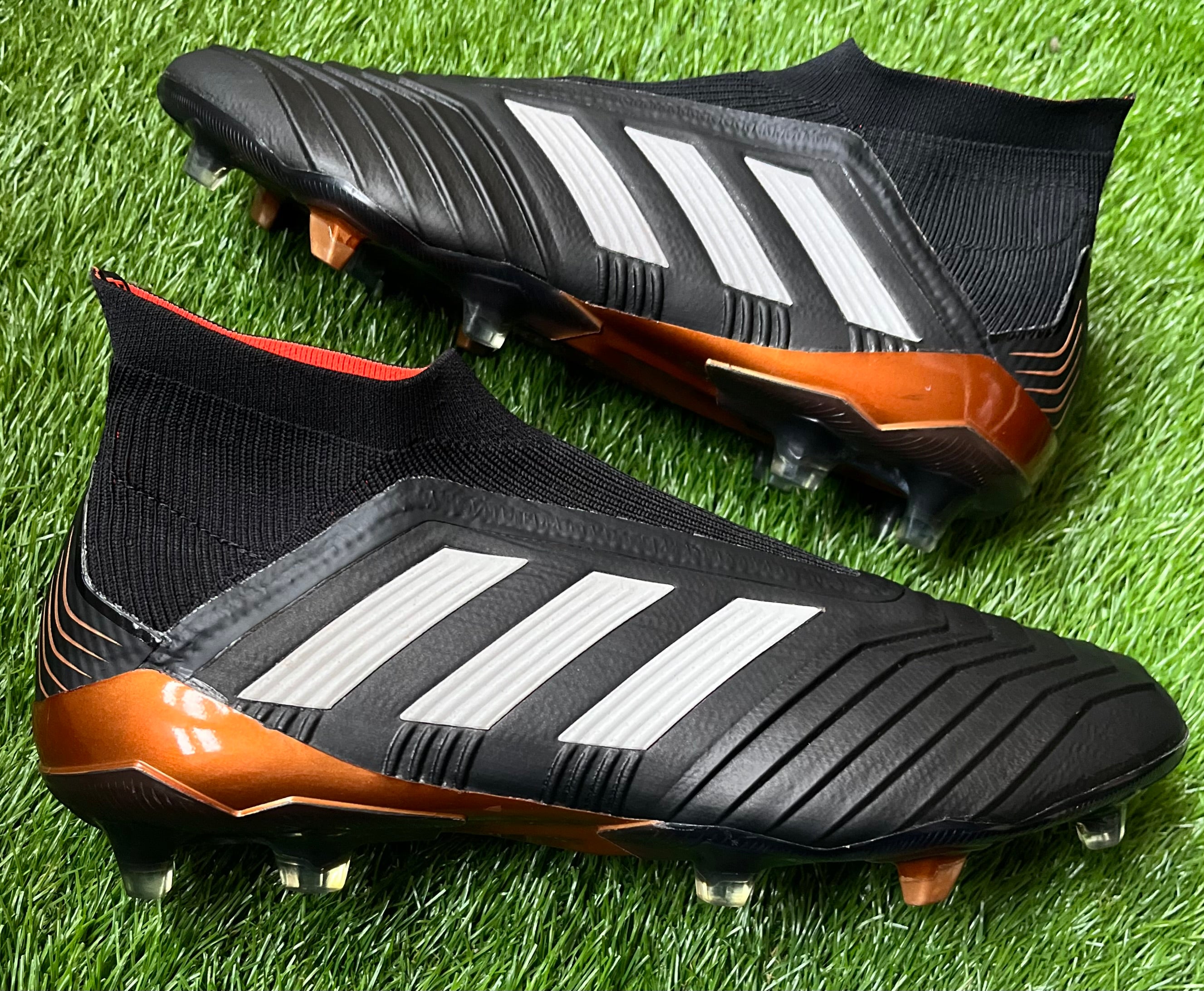 Adidas Predator 18+ Laceless FG Pre Owned