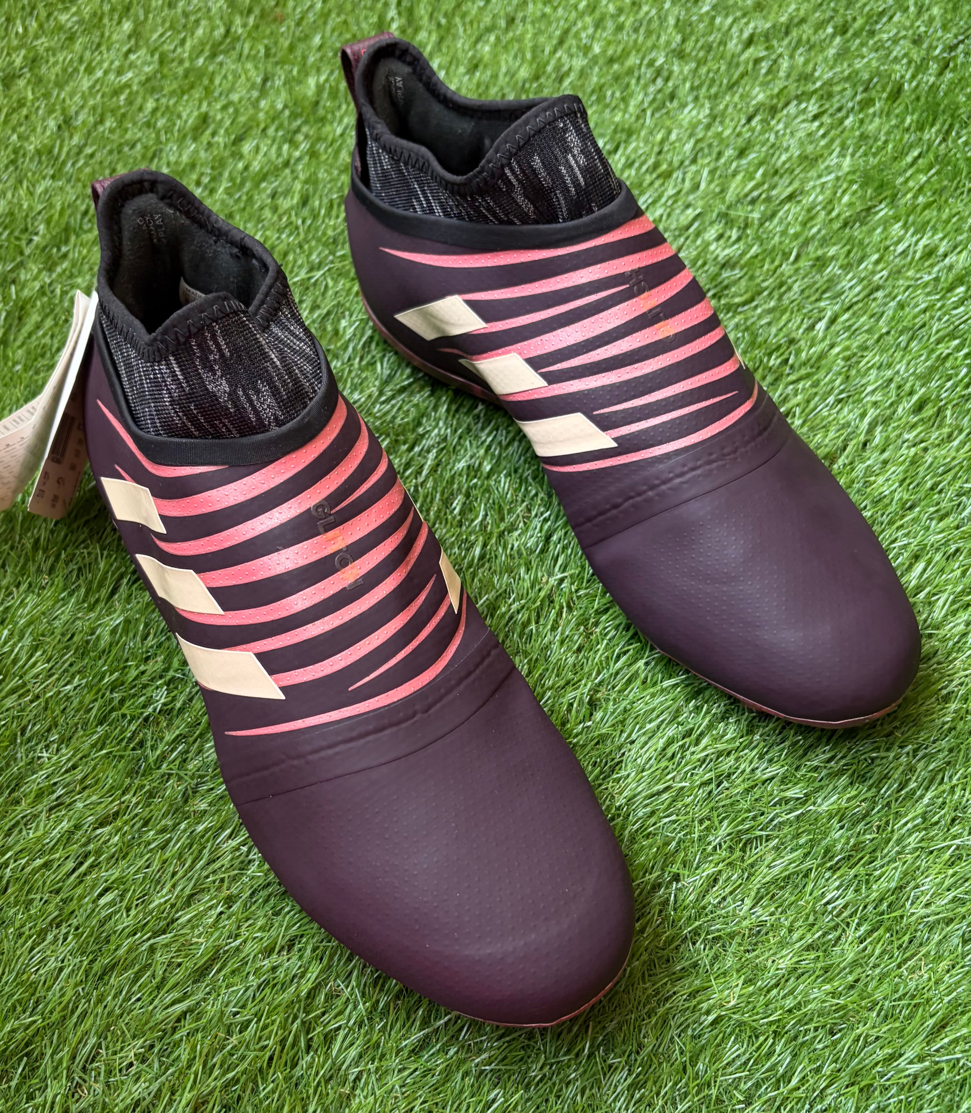 Adidas Glitch FG Complete Set
