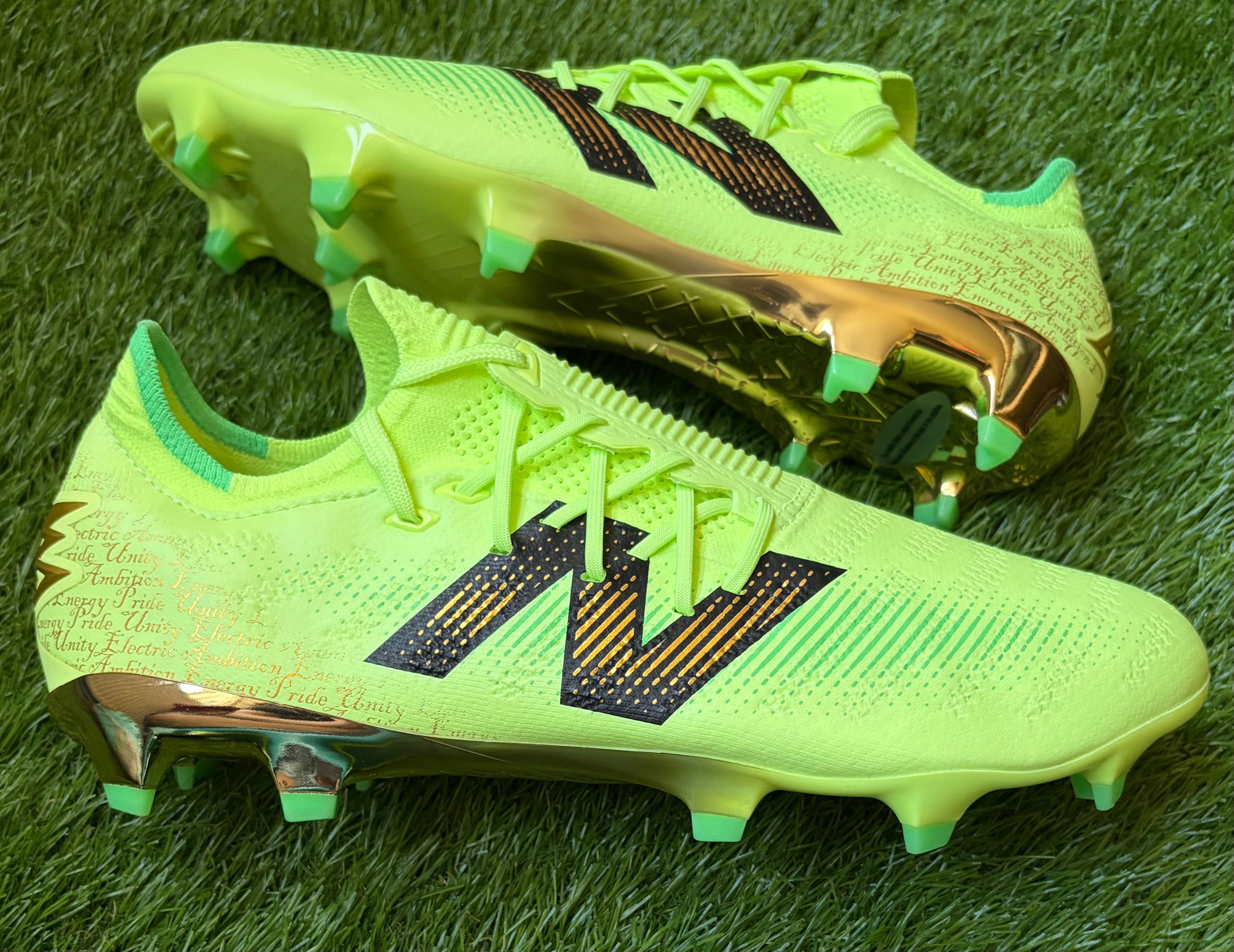 New Balance Furon V7+ Pro Limited Edition