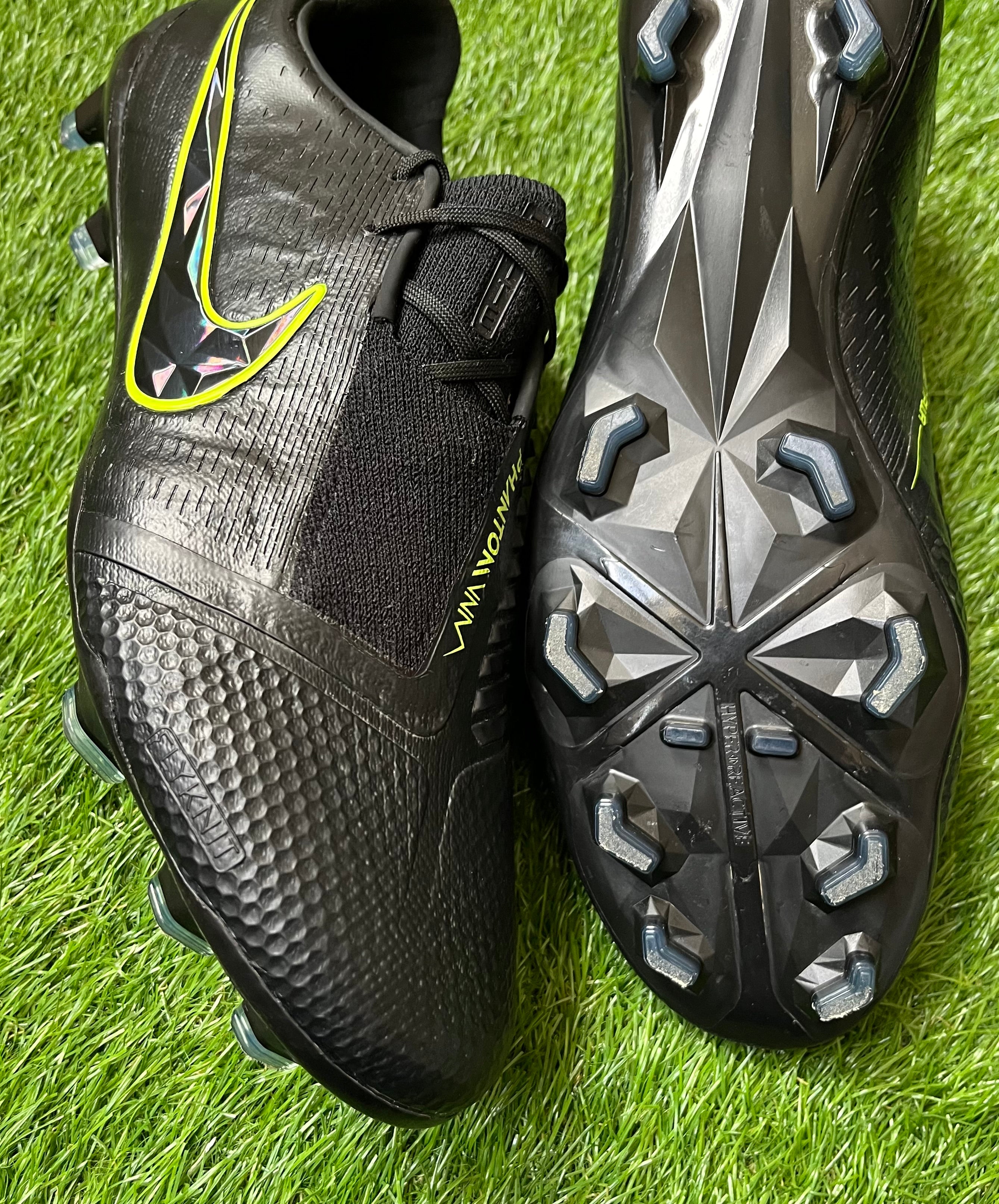 Nike Phantom Venom Elite FG Pre Owned