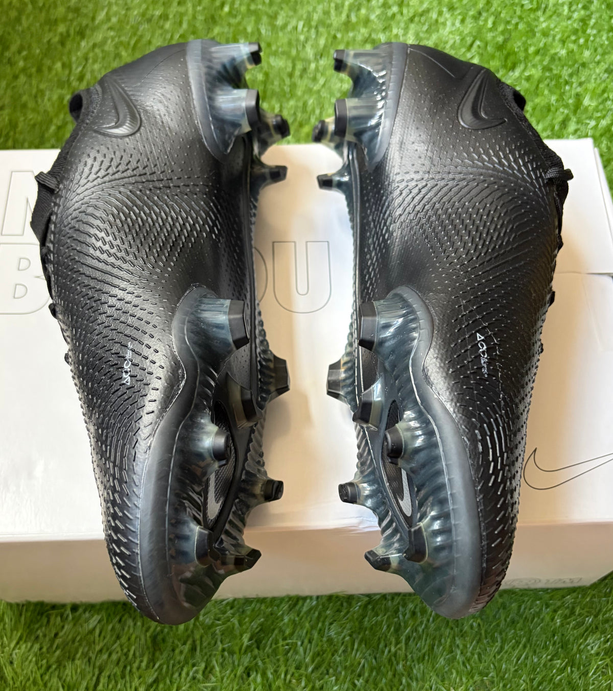 Nike Phantom GT Elite FG Nike ID Pre owned