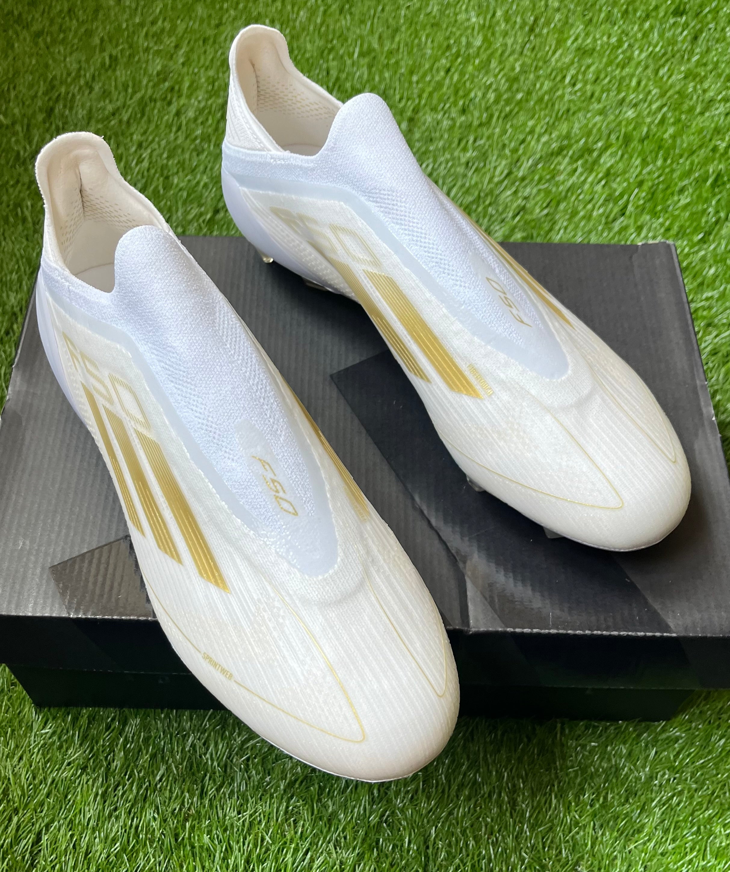Adidas F50 Elite Laceless FG