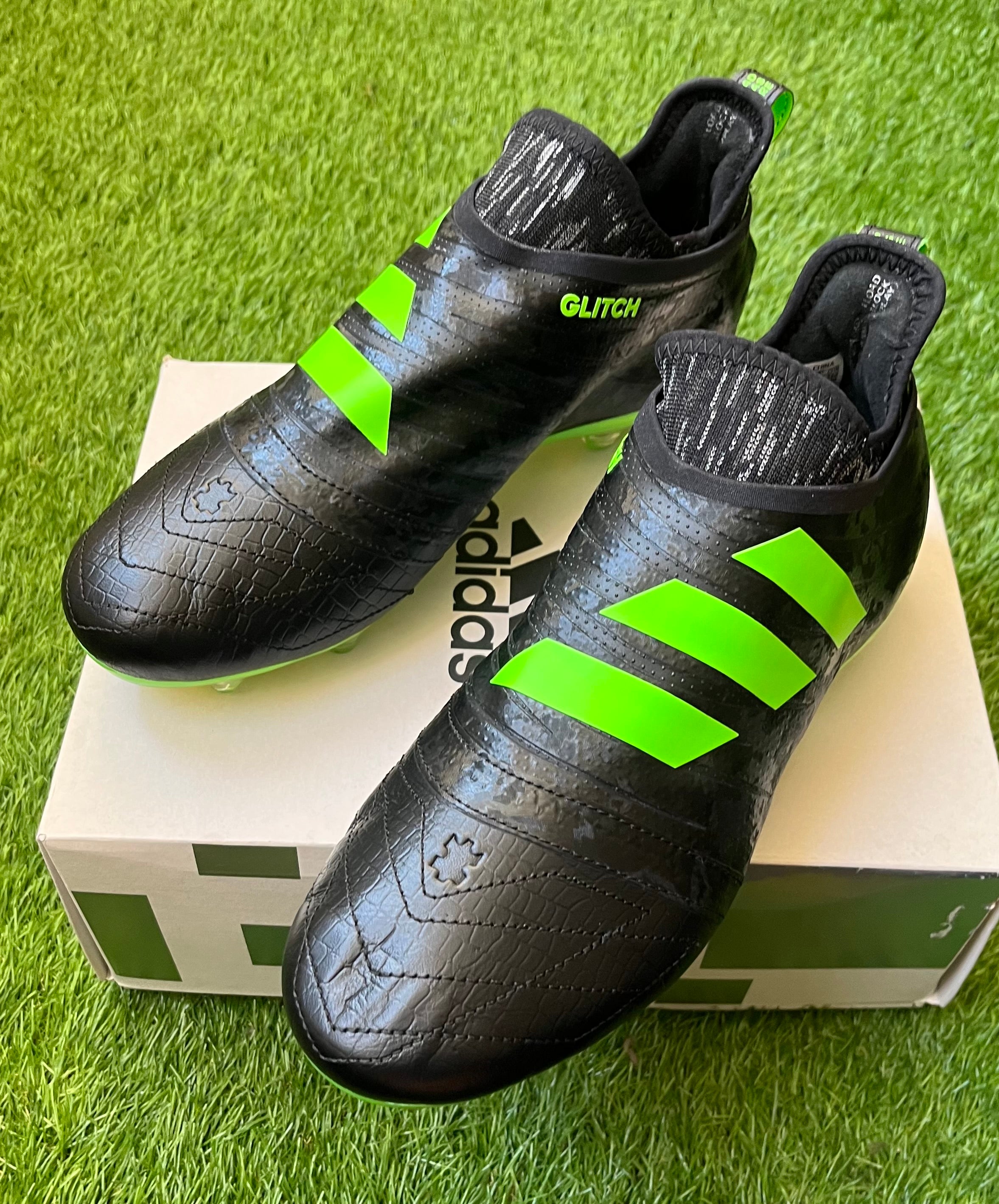 Adidas Glitch FG