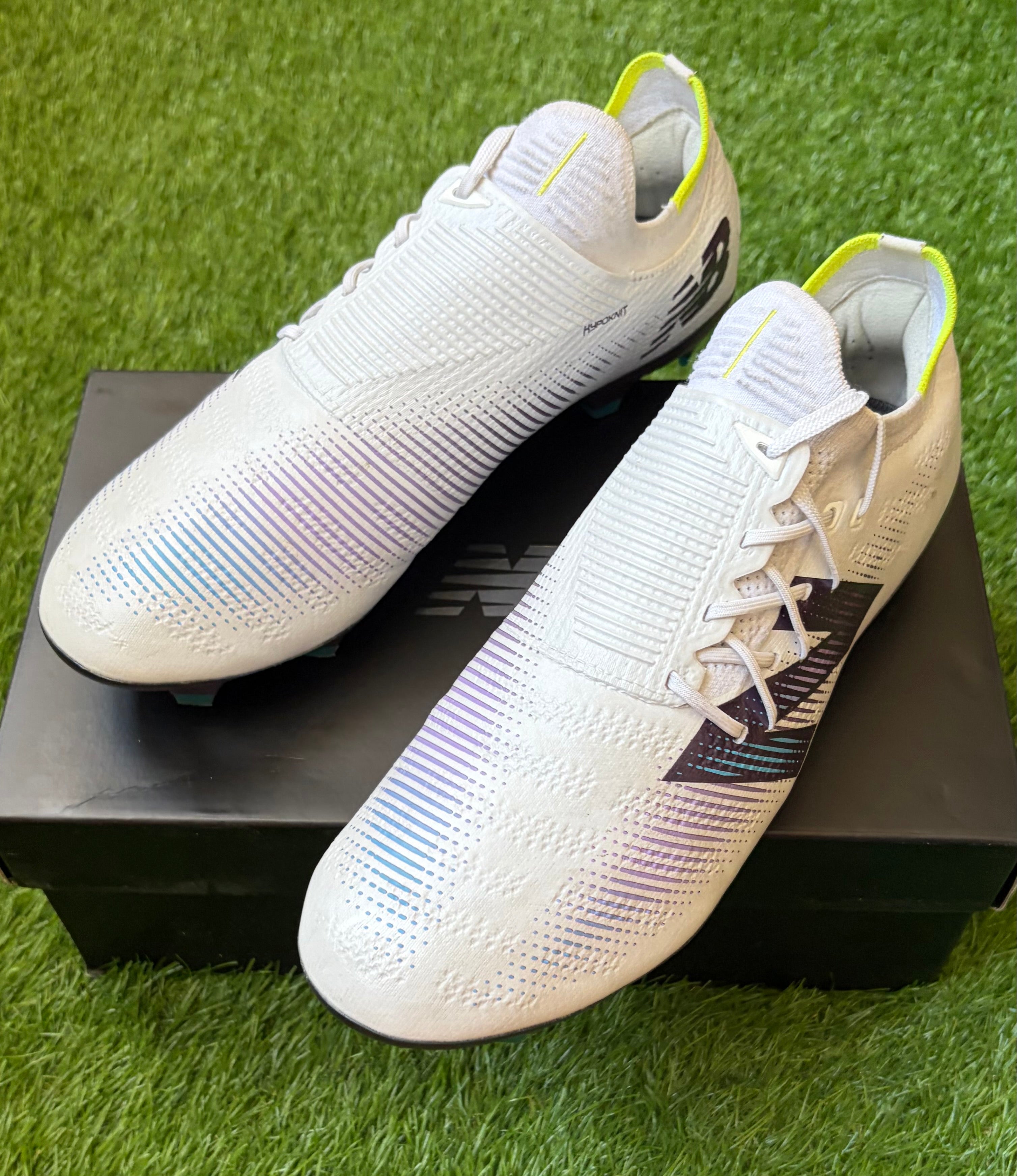 New Balance Furon V7+ Pro FG