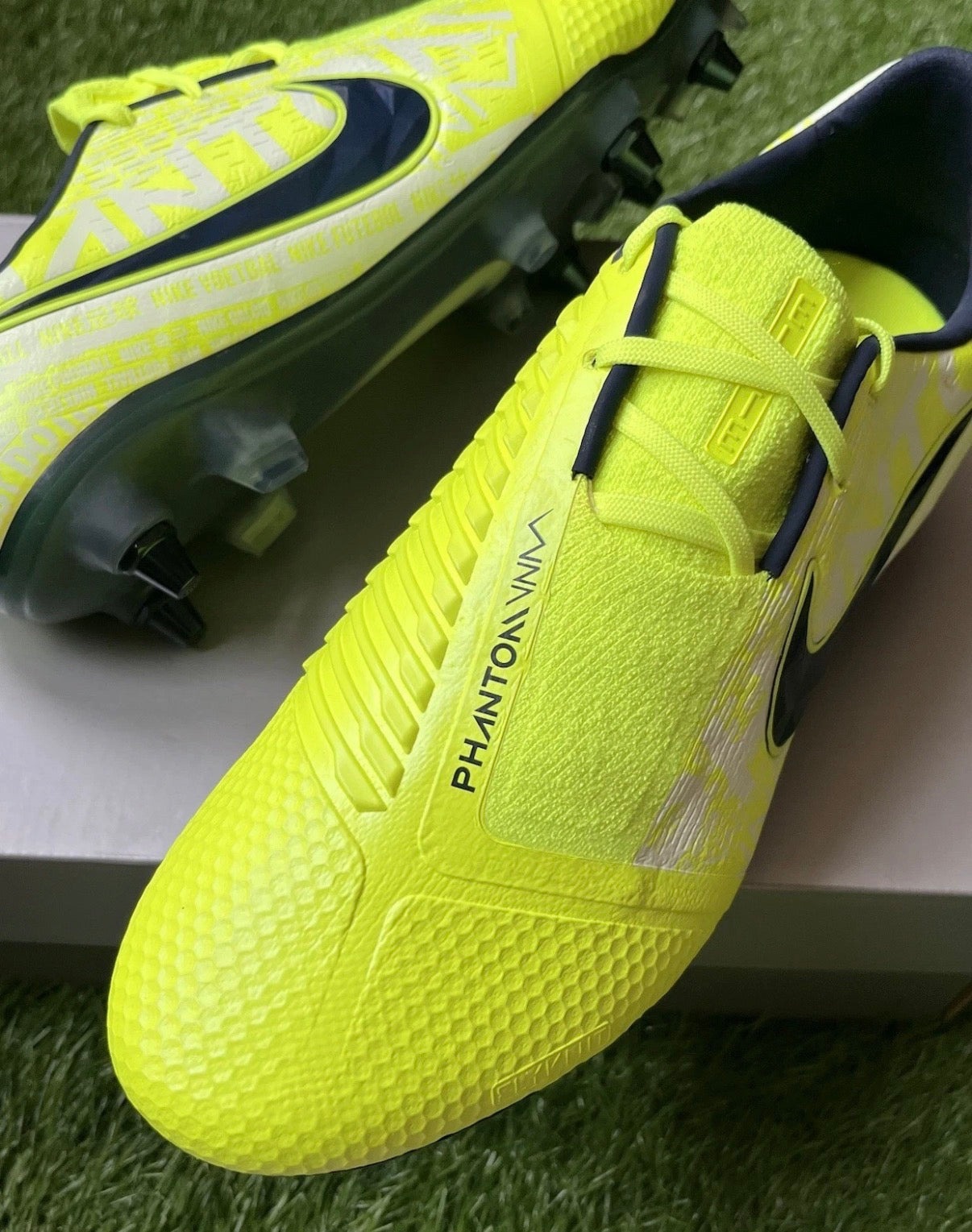 Nike Phantom Venom Elite SG