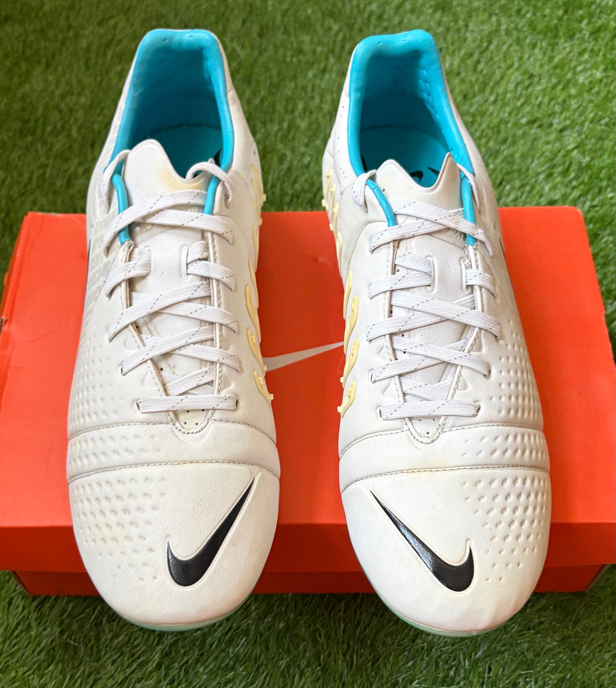 Nike CTR360 Maestri SG Pre Owned